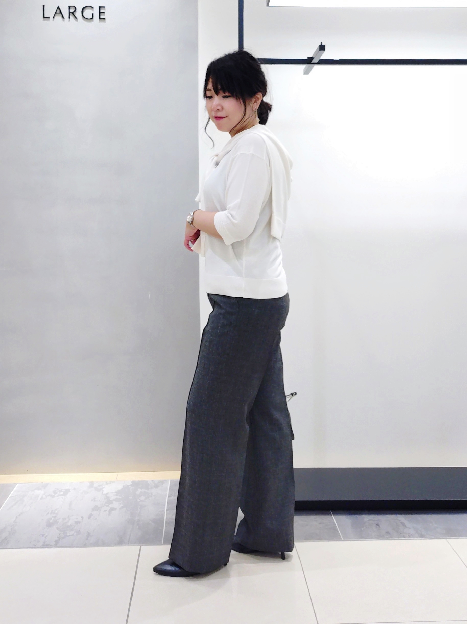 TOMOMIさんの「INDIVI｜【バリエ豊富】デザインワントップネックレス」を使ったコーディネート