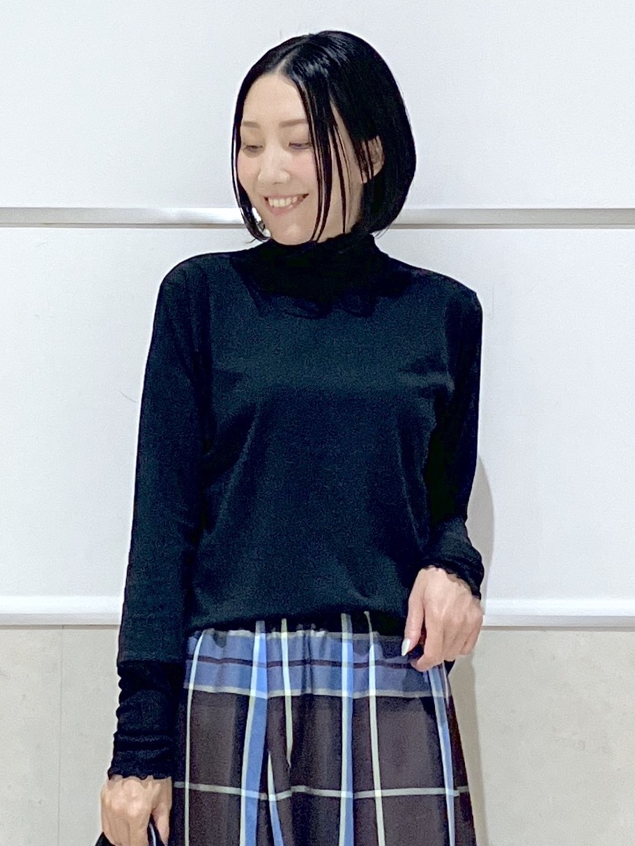 eriko さんの「Dessin｜シアー切り替えタートルカットソー」を使ったコーディネート