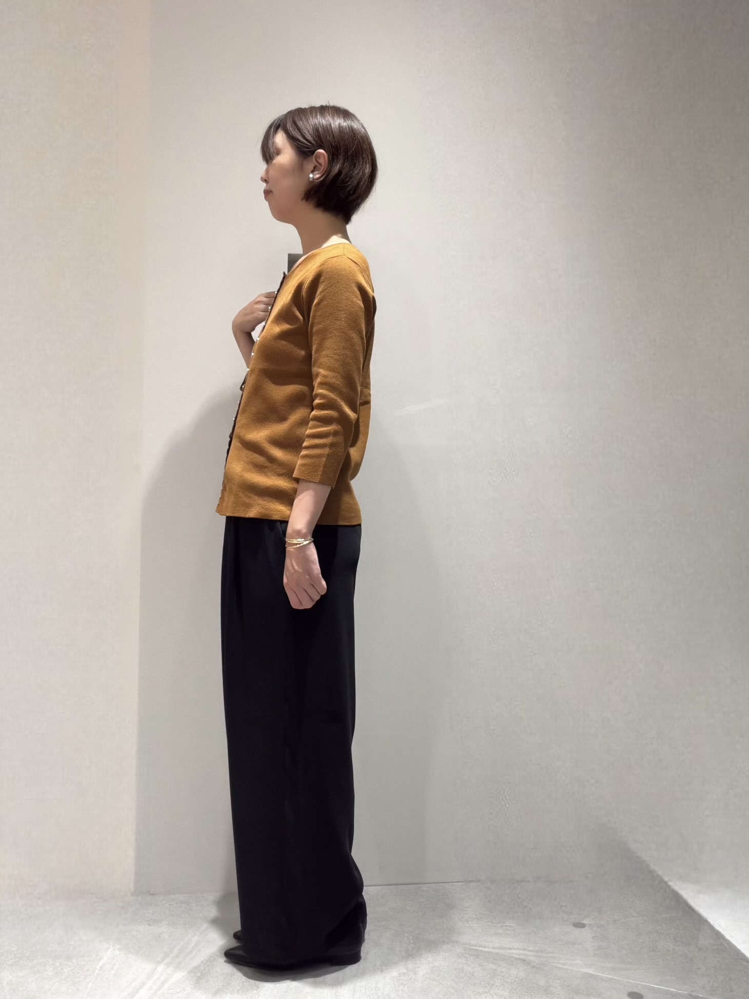 ふなきちさんの「OPAQUE.CLIP｜多ボタンデザインニット【洗濯機OK】」を使ったコーディネート