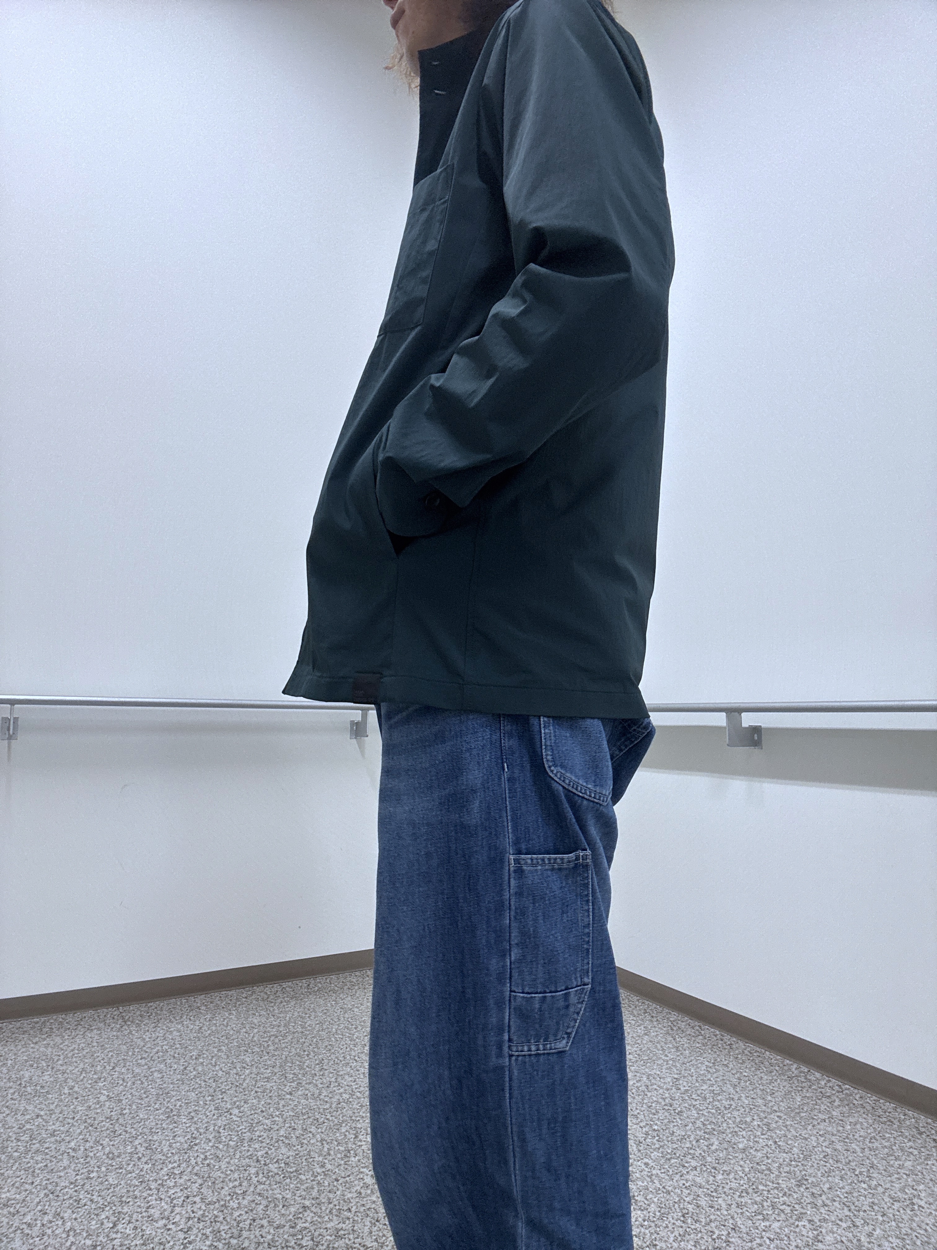 おーのさんの「TAKEO KIKUCHI｜3Dナイロンストレッチ　スタンドカラーブルゾン」を使ったコーディネート
