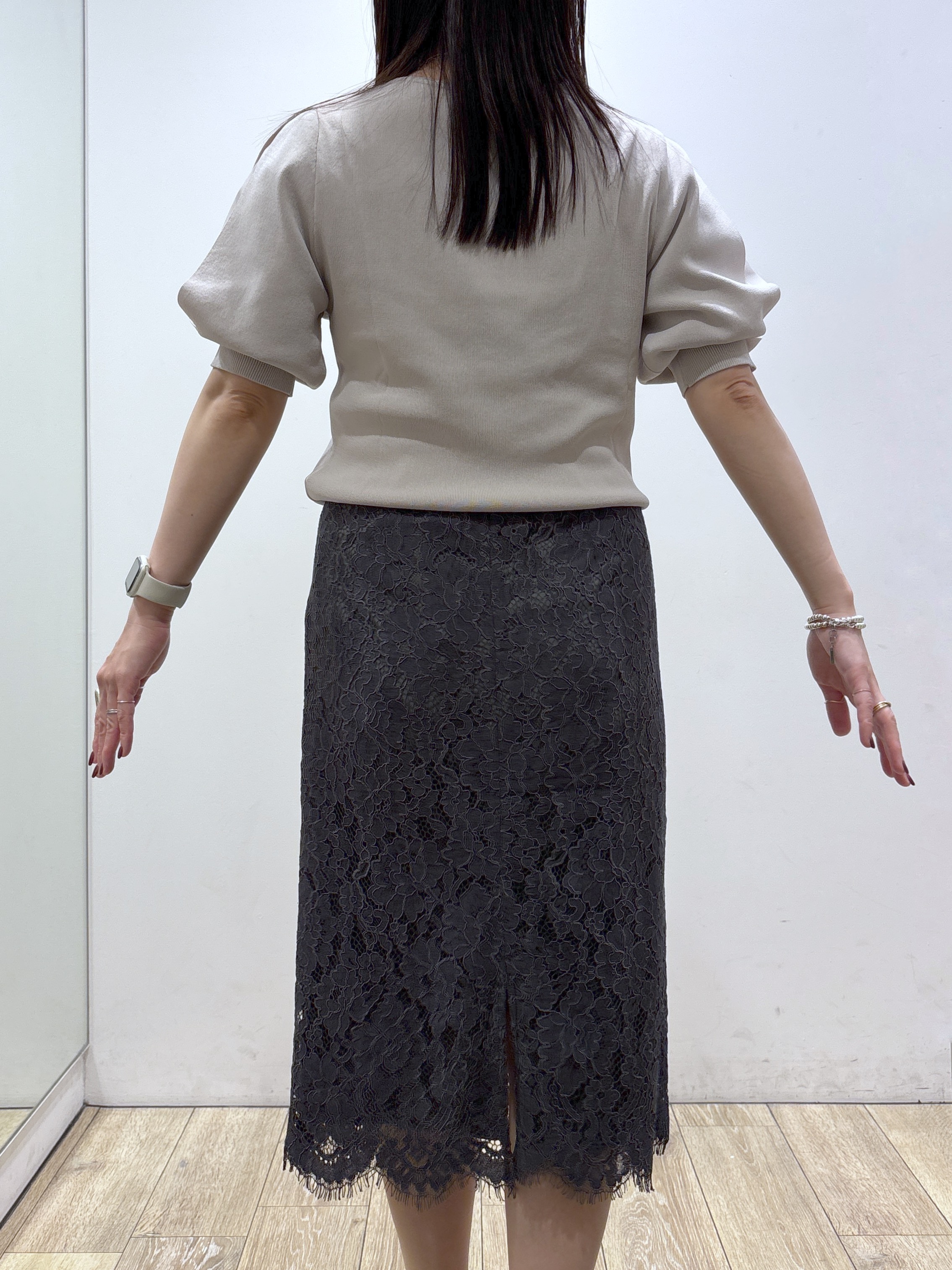 mameさんの「index｜【接触冷感／UVケア】クールタッチラップスリーブニット《洗濯機OK／XS～3L／9col》」を使ったコーディネート
