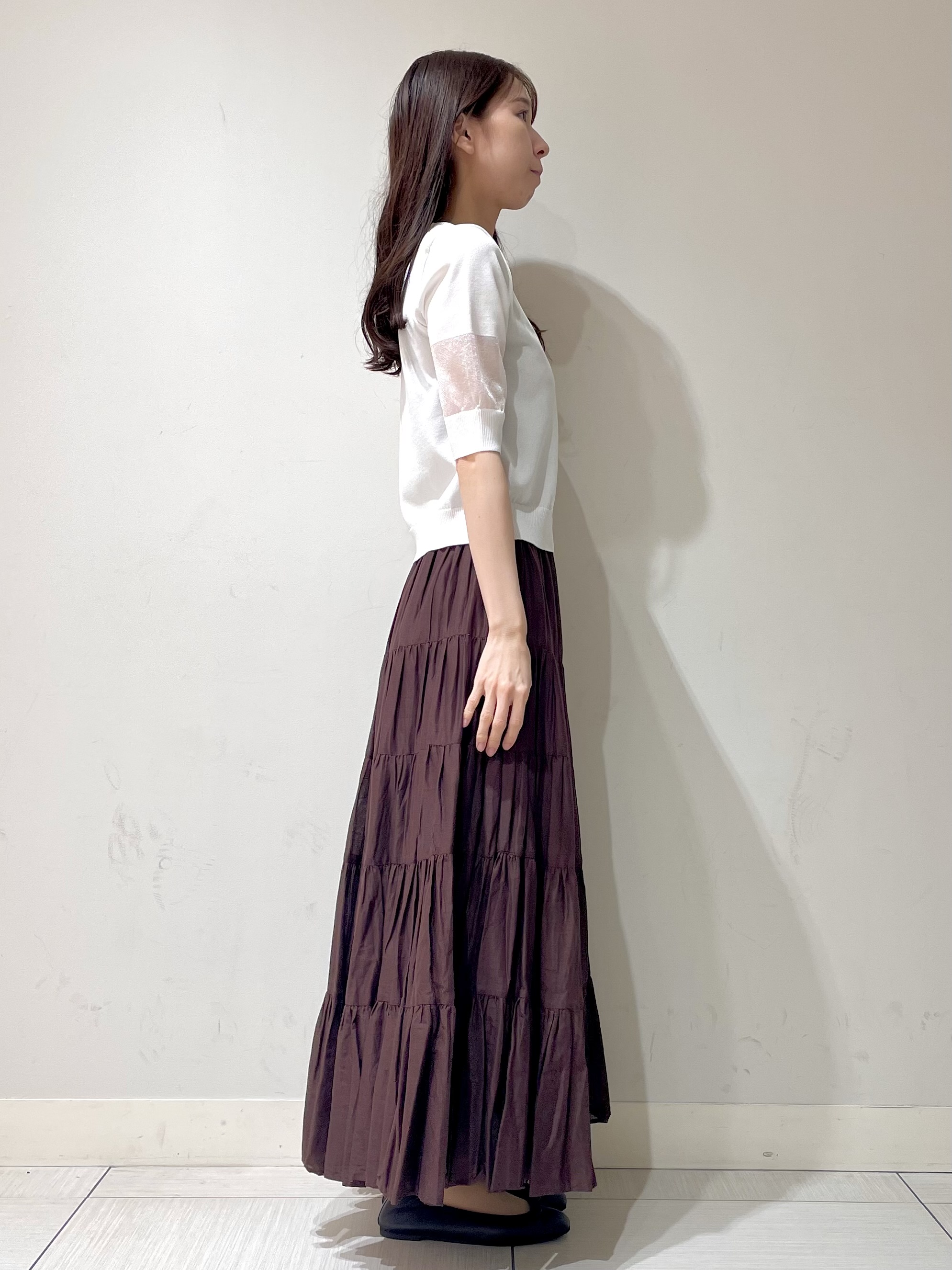 ことさんの「DRESSTERIOR｜【日本製/シアー素材】ウォッシャブルニット ハーフスリーブプルオーバー」を使ったコーディネート