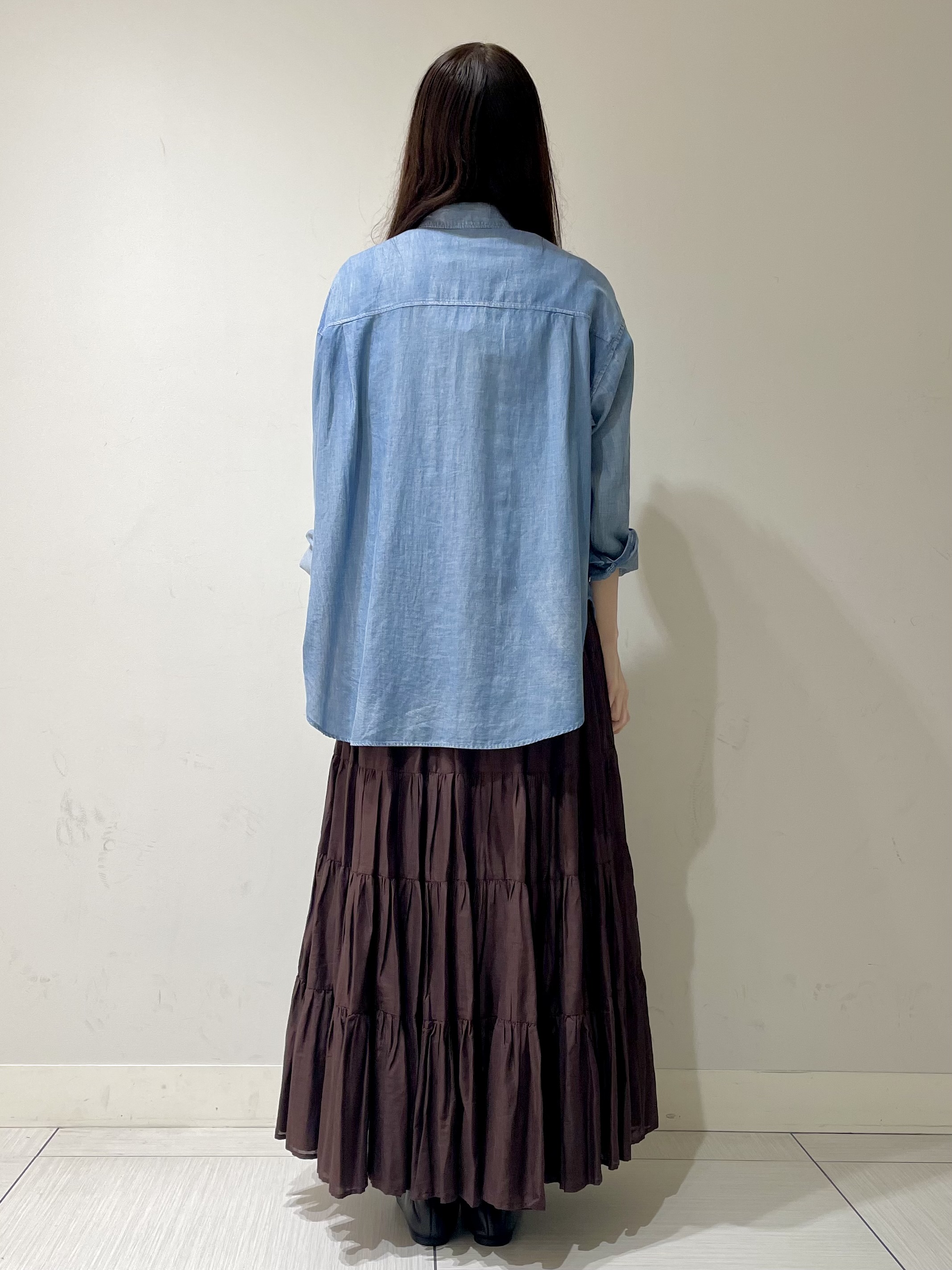 ことさんの「DRESSTERIOR｜【涼しく着映え】シアーデニムシャツ」を使ったコーディネート