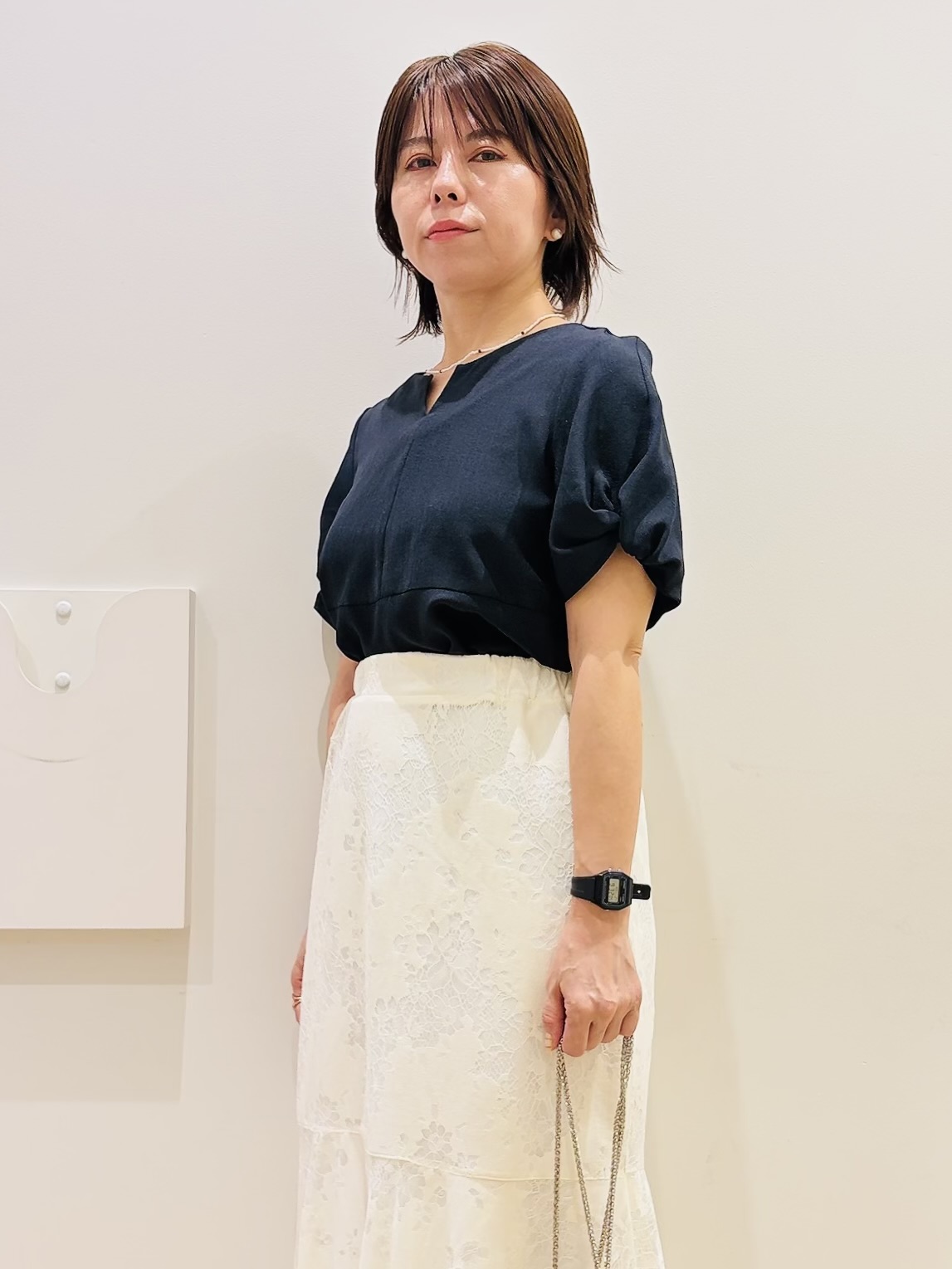 YUKOさんの「index｜【接触冷感／吸水速乾】キーネックペプラムブラウス《洗濯機OK》」を使ったコーディネート