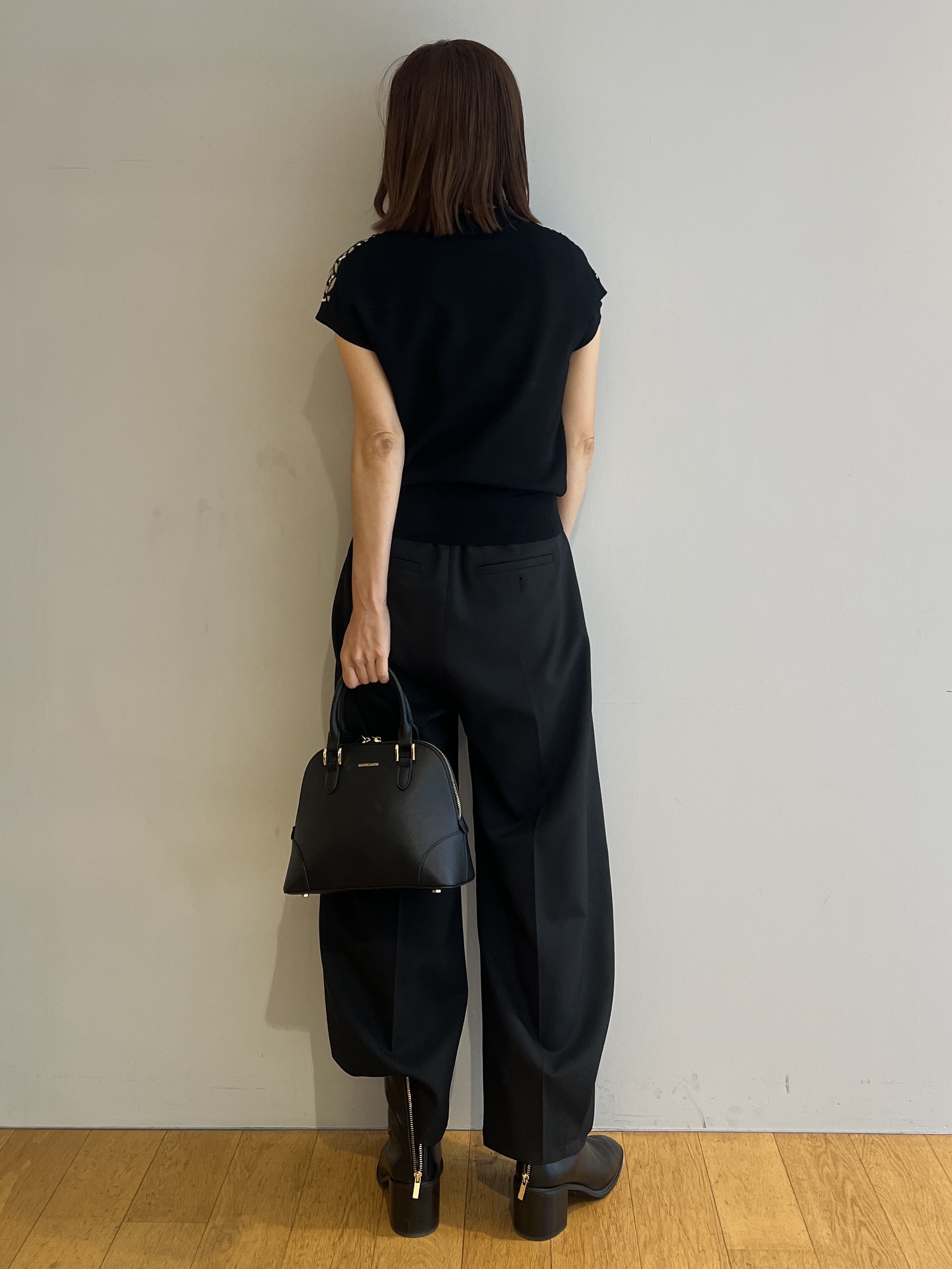 misaさんの「DRESSTERIOR｜◆mica della valle（ミカデラヴァッレ）Katia ハンドバッグ」を使ったコーディネート