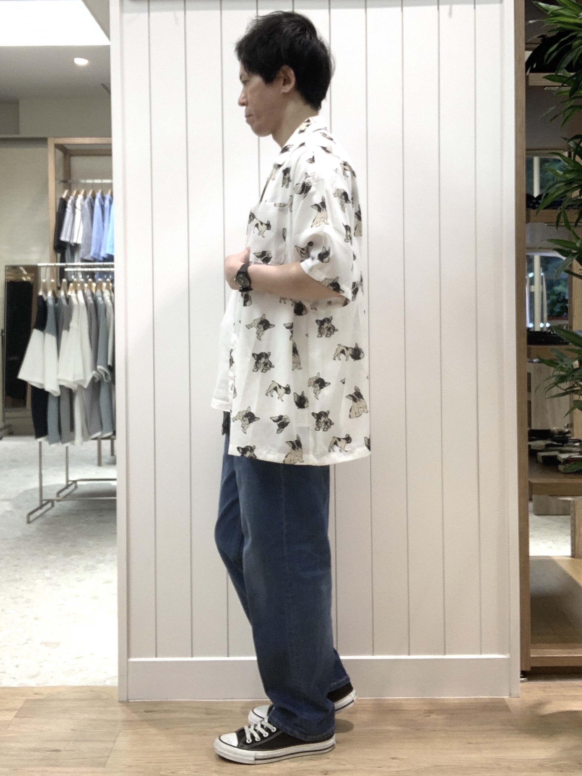 Takaさんの「Dessin｜【洗える】ドッグモチーフプリントシャツ」を使ったコーディネート