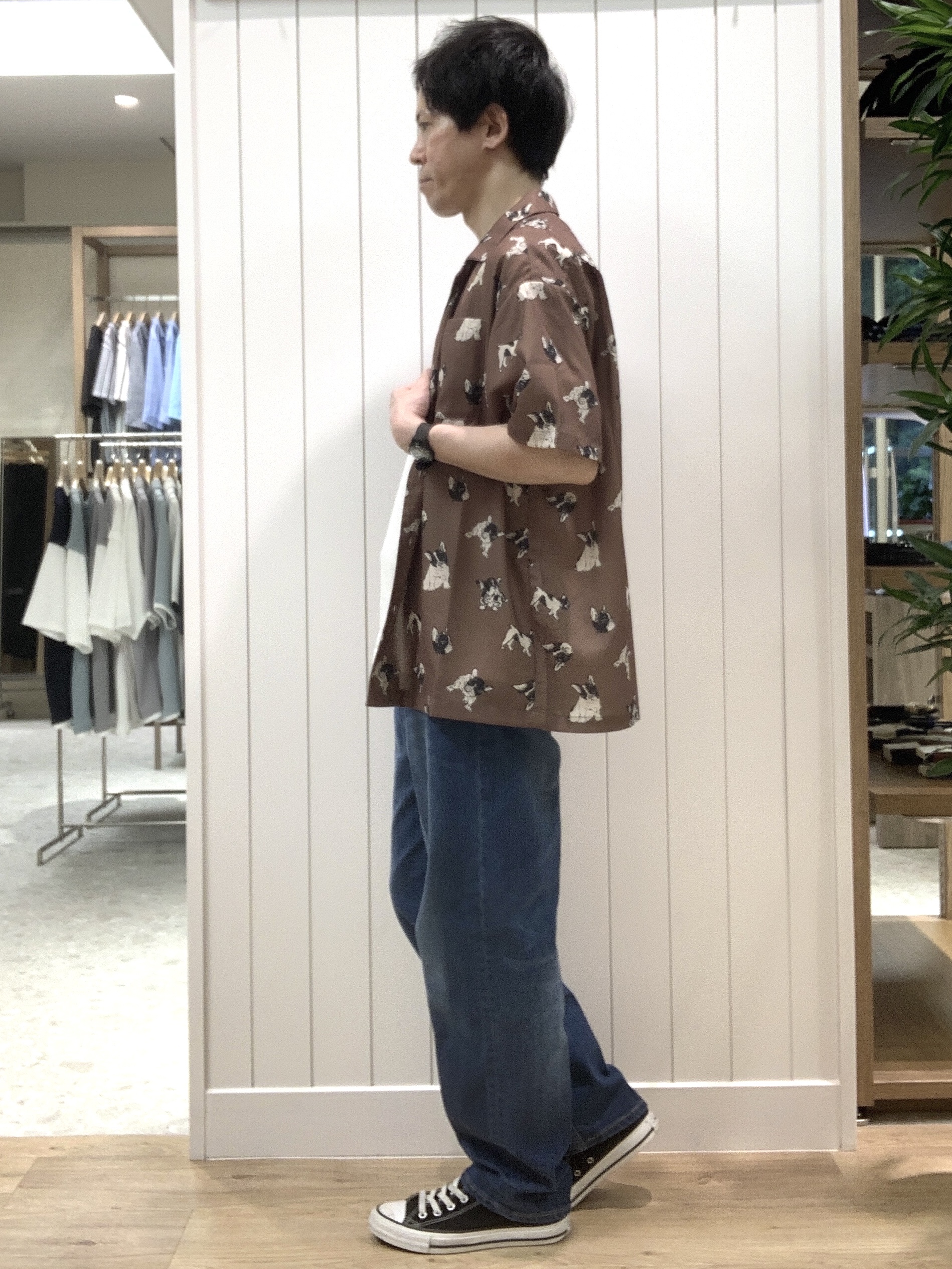 Takaさんの「Dessin｜【洗える】ドッグモチーフプリントシャツ」を使ったコーディネート