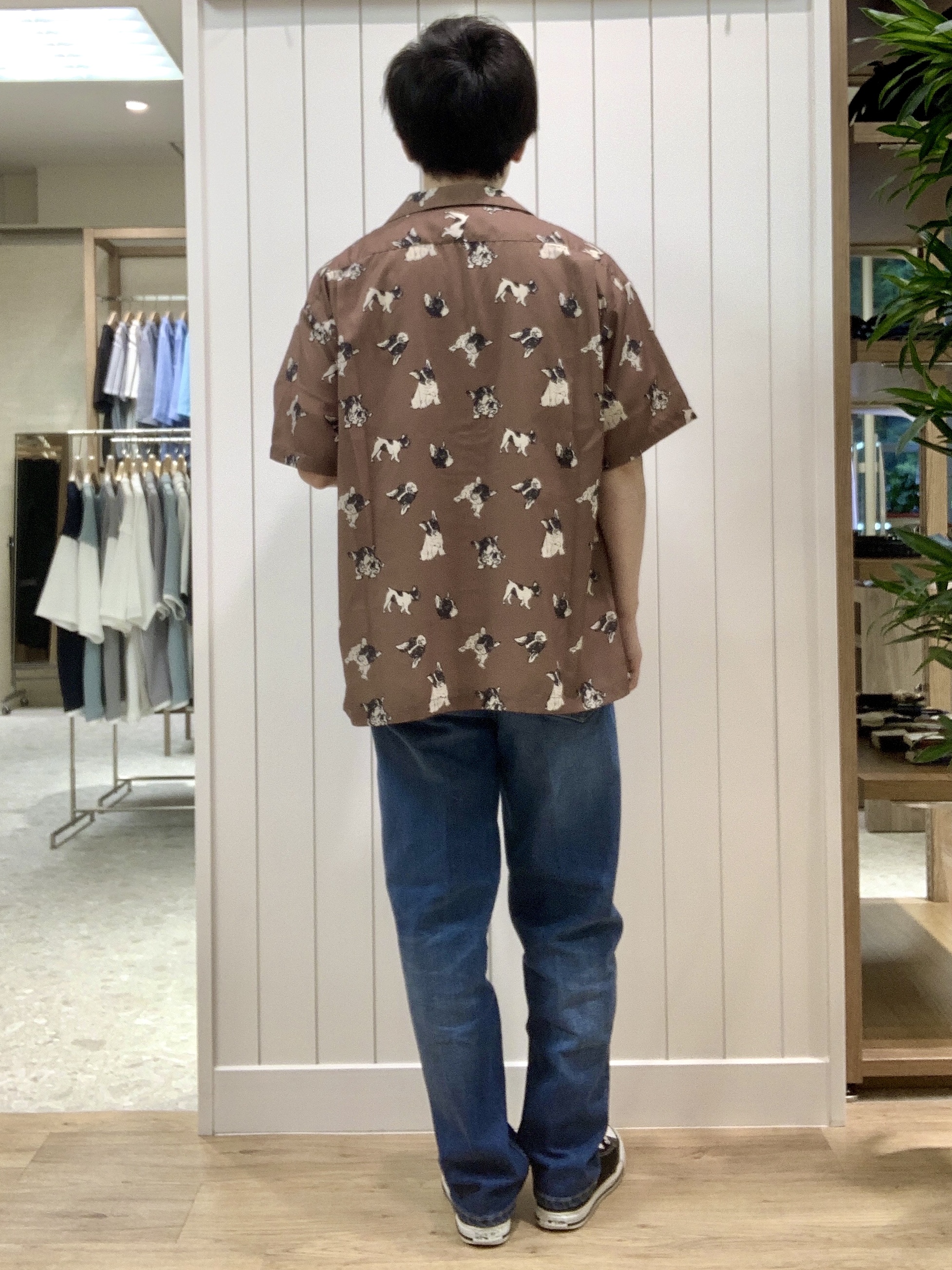 Takaさんの「Dessin｜【洗える】ドッグモチーフプリントシャツ」を使ったコーディネート