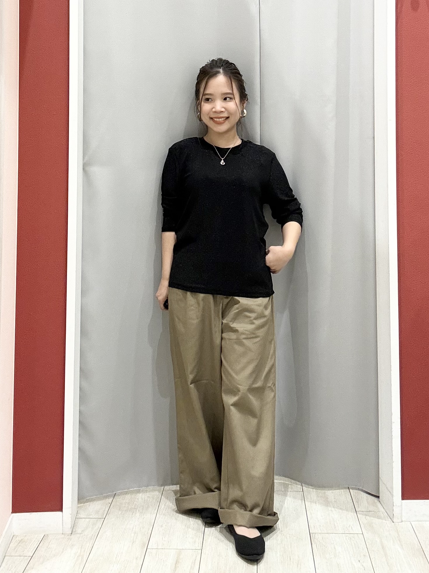 shioさんの「SHOO･LA･RUE｜【綿100%/UV/S-LL/体型カバー】ヒップが隠せる やわらかデニムシャツ」を使ったコーディネート