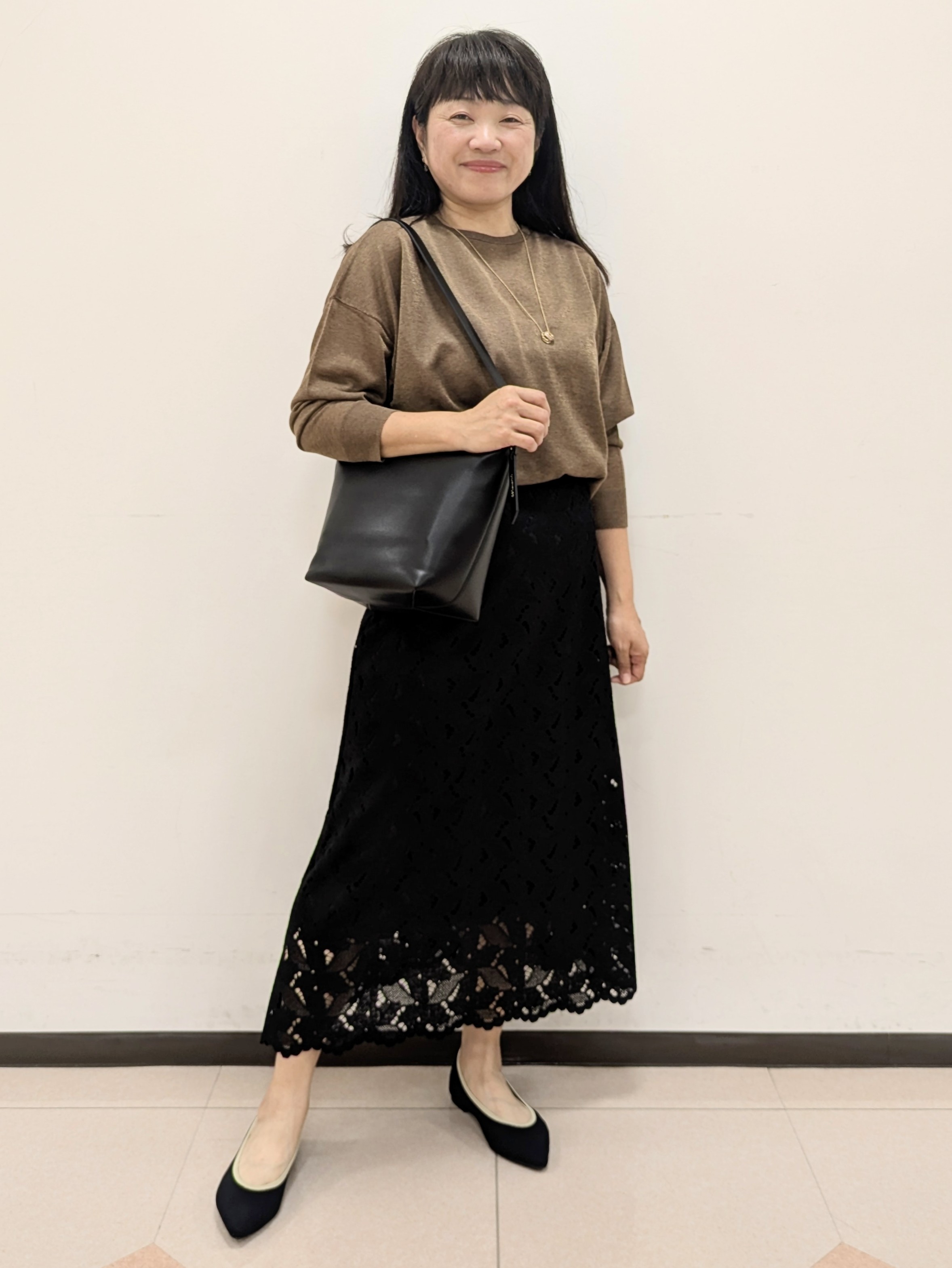 ともさんの「UNTITLED｜【アンサンブル可/秋羽織り/シアー】前後2WAYカーディガン」を使ったコーディネート