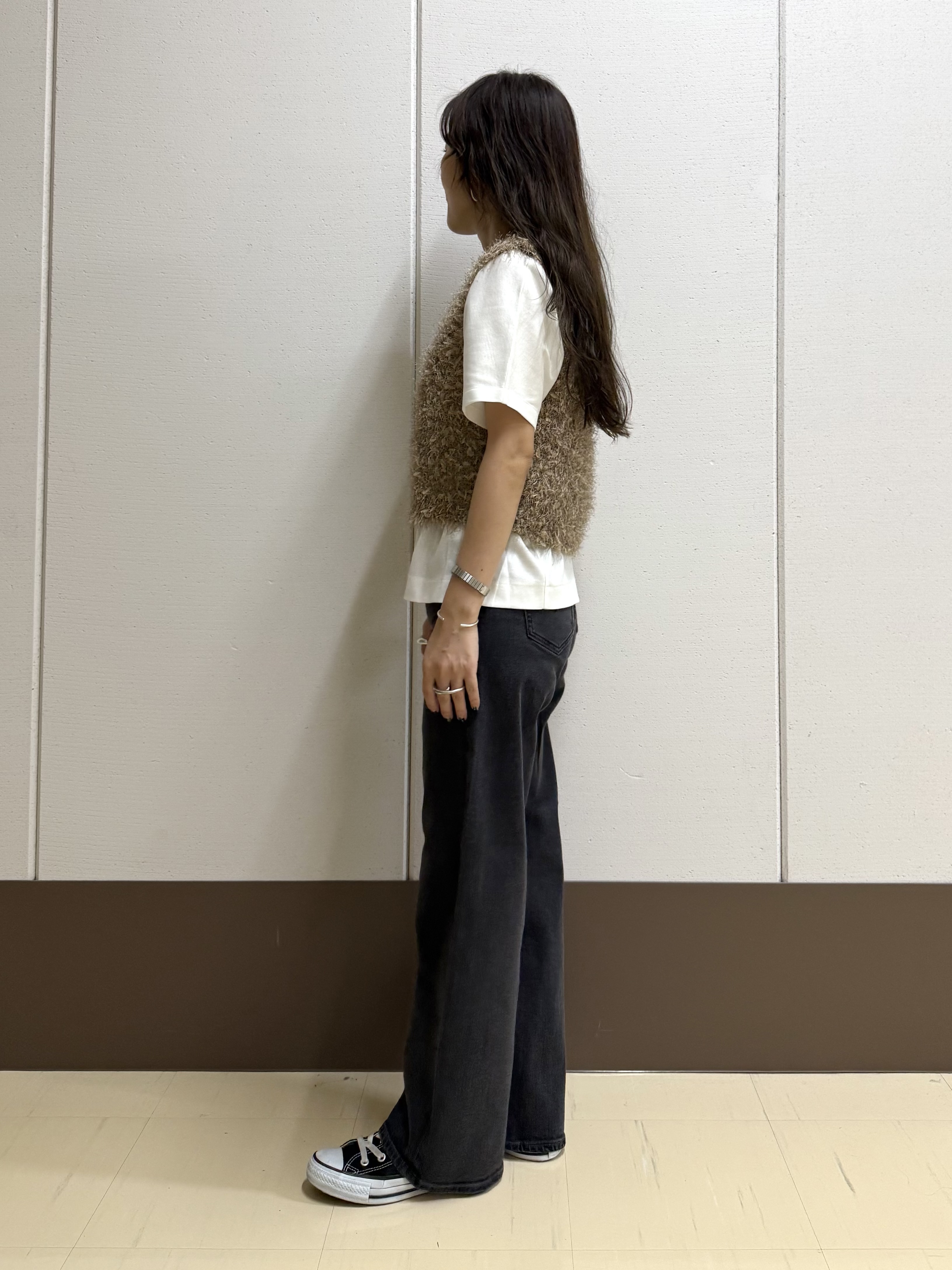 mamiさんの「INDIVI｜【汗ジミ防止／褒められTシャツ】上品カジュアル！ドルマンTシャツ」を使ったコーディネート