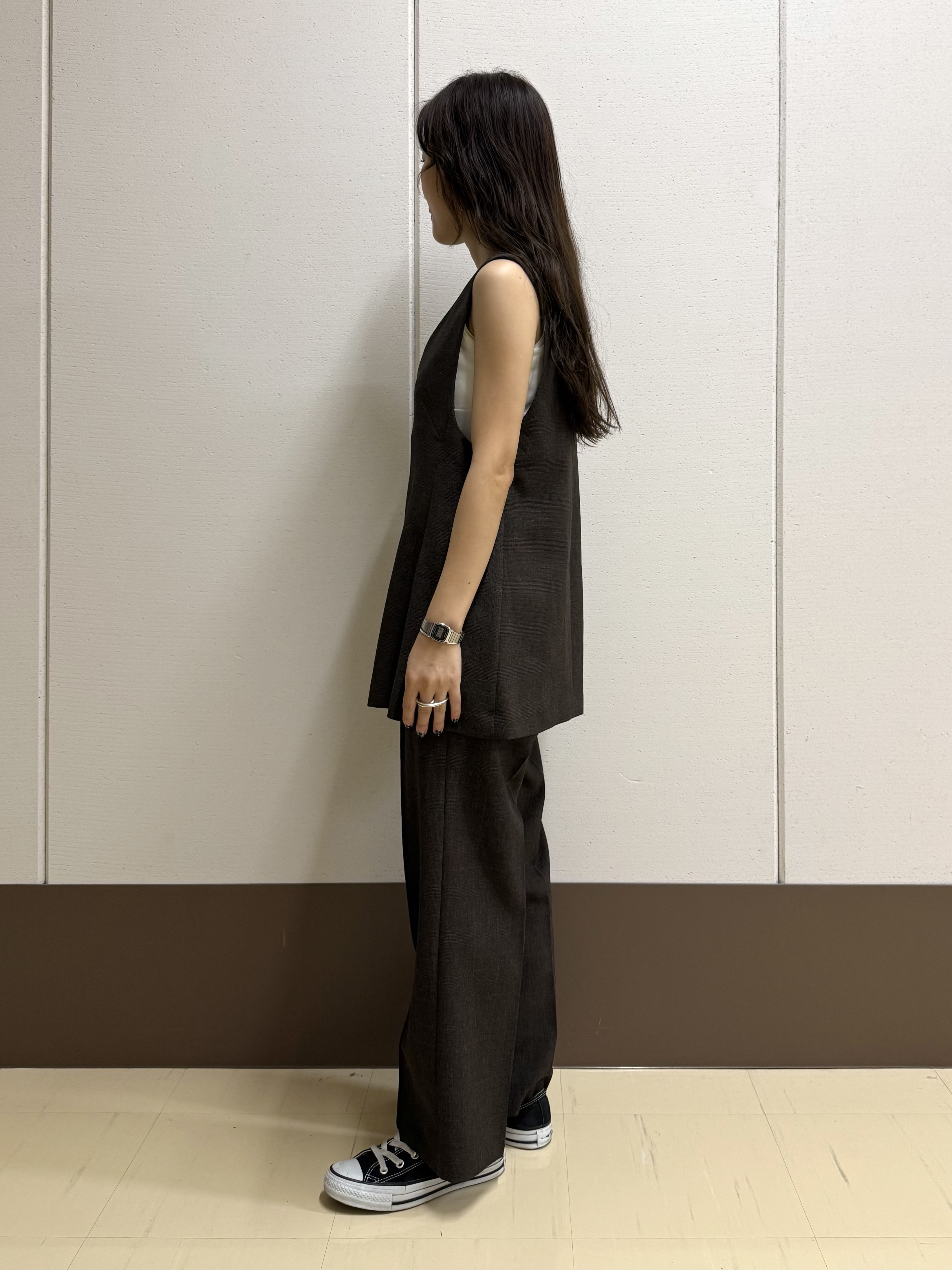 mamiさんの「INDIVI｜【UVケア／接触冷感】リネン風チュニックベスト」を使ったコーディネート
