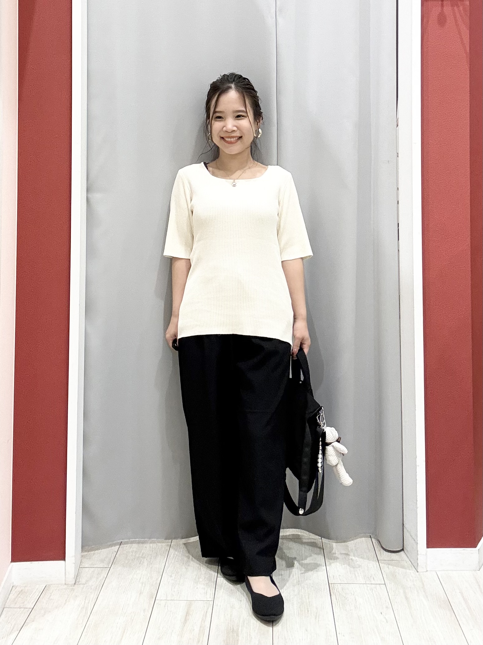 shioさんの「SHOO･LA･RUE｜【通気性〇/S-LL/洗濯機可】羽織にも使いやすい きちんとベーシックシャツ」を使ったコーディネート