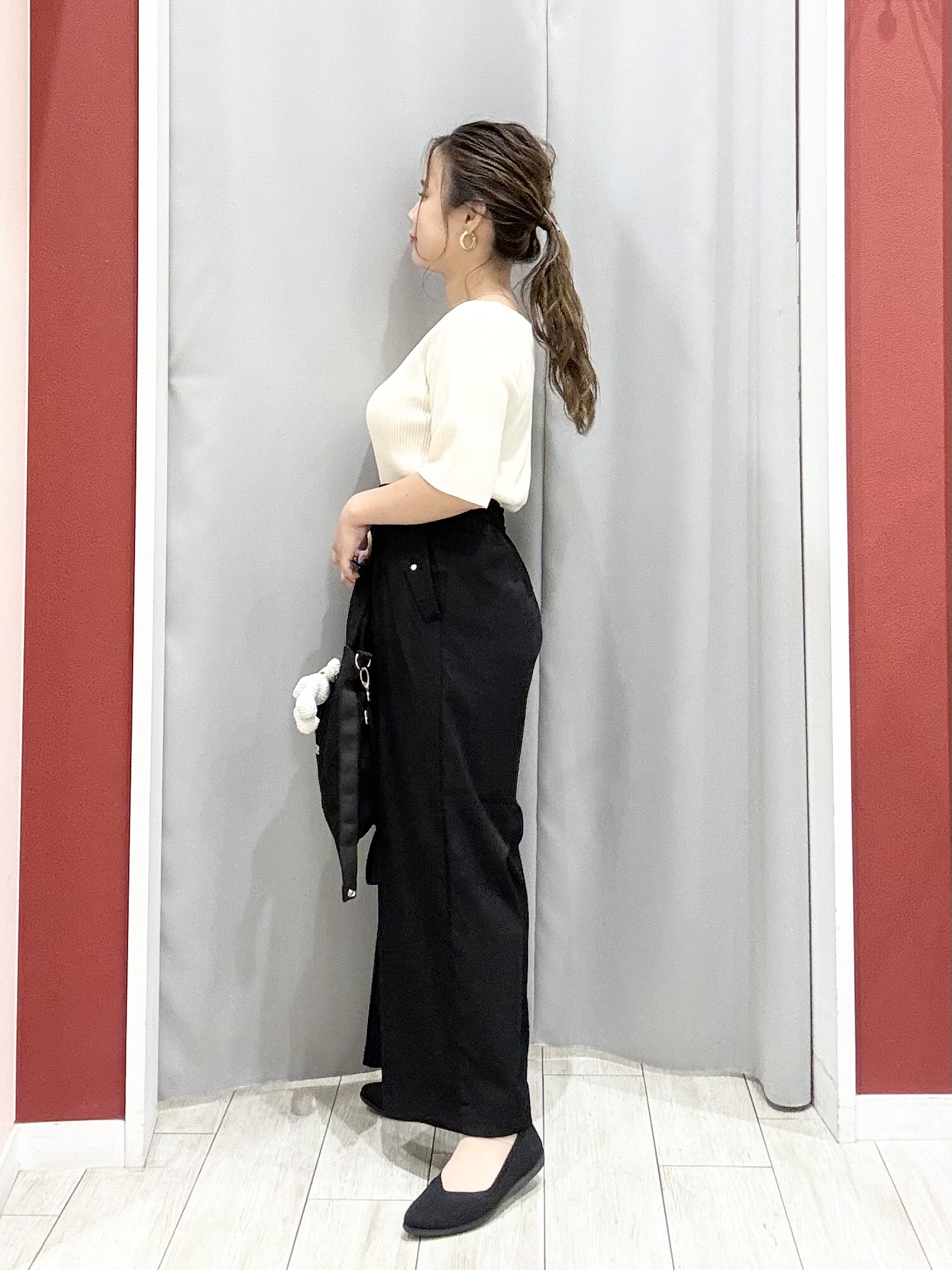 shioさんの「SHOO･LA･RUE｜【通気性〇/S-LL/洗濯機可】羽織にも使いやすい きちんとベーシックシャツ」を使ったコーディネート