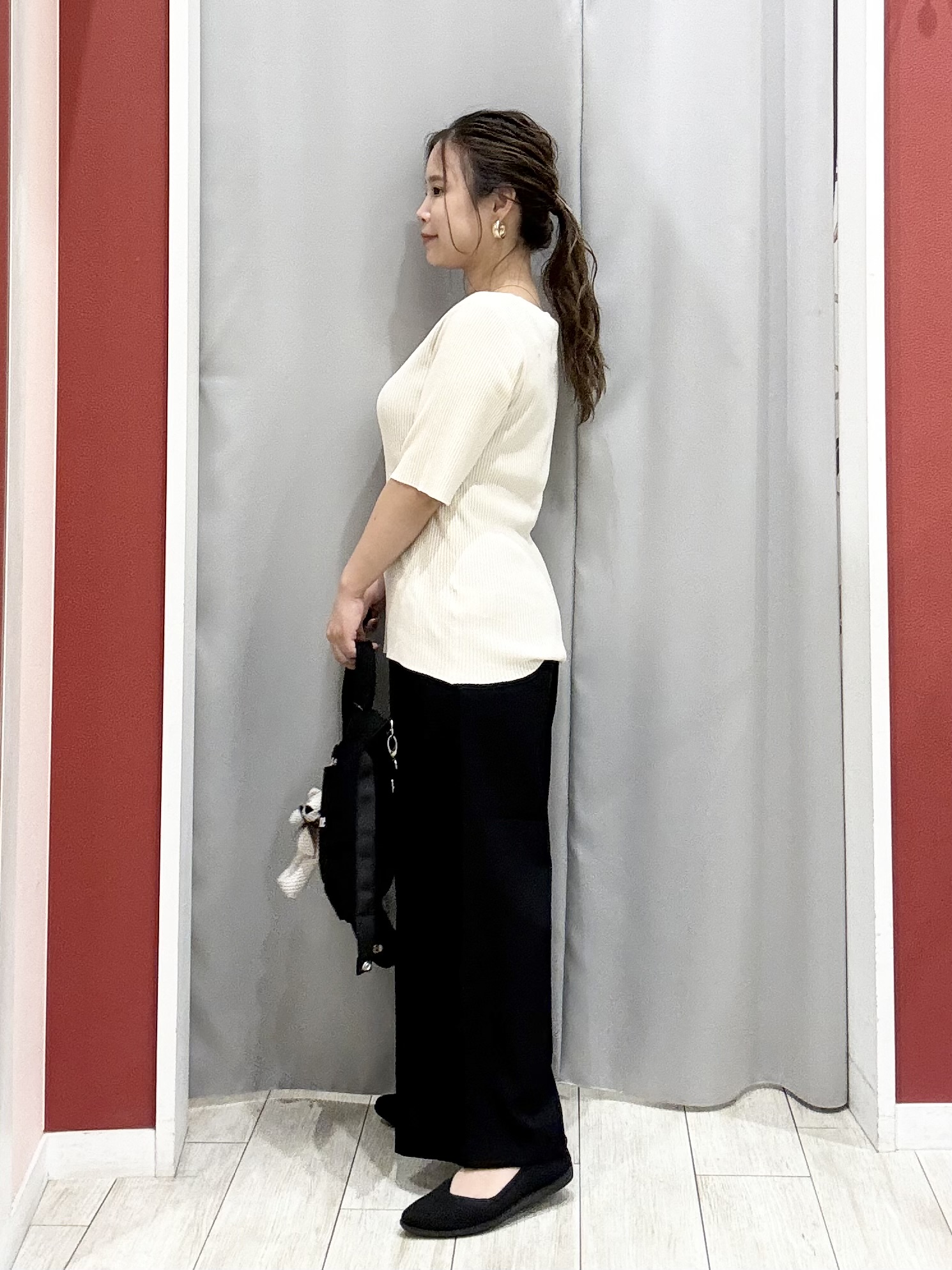 shioさんの「SHOO･LA･RUE｜【通気性〇/S-LL/洗濯機可】羽織にも使いやすい きちんとベーシックシャツ」を使ったコーディネート