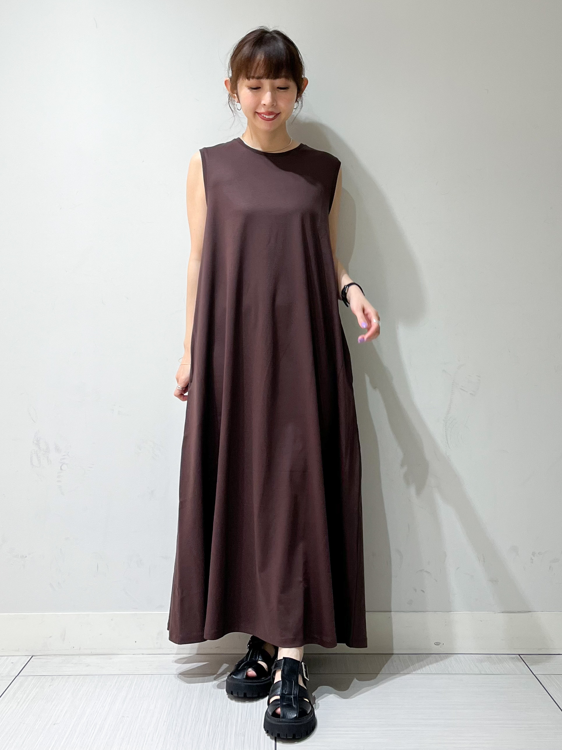 じゅんさんの「DRESSTERIOR｜【涼しく着映え】シアーデニムシャツ」を使ったコーディネート