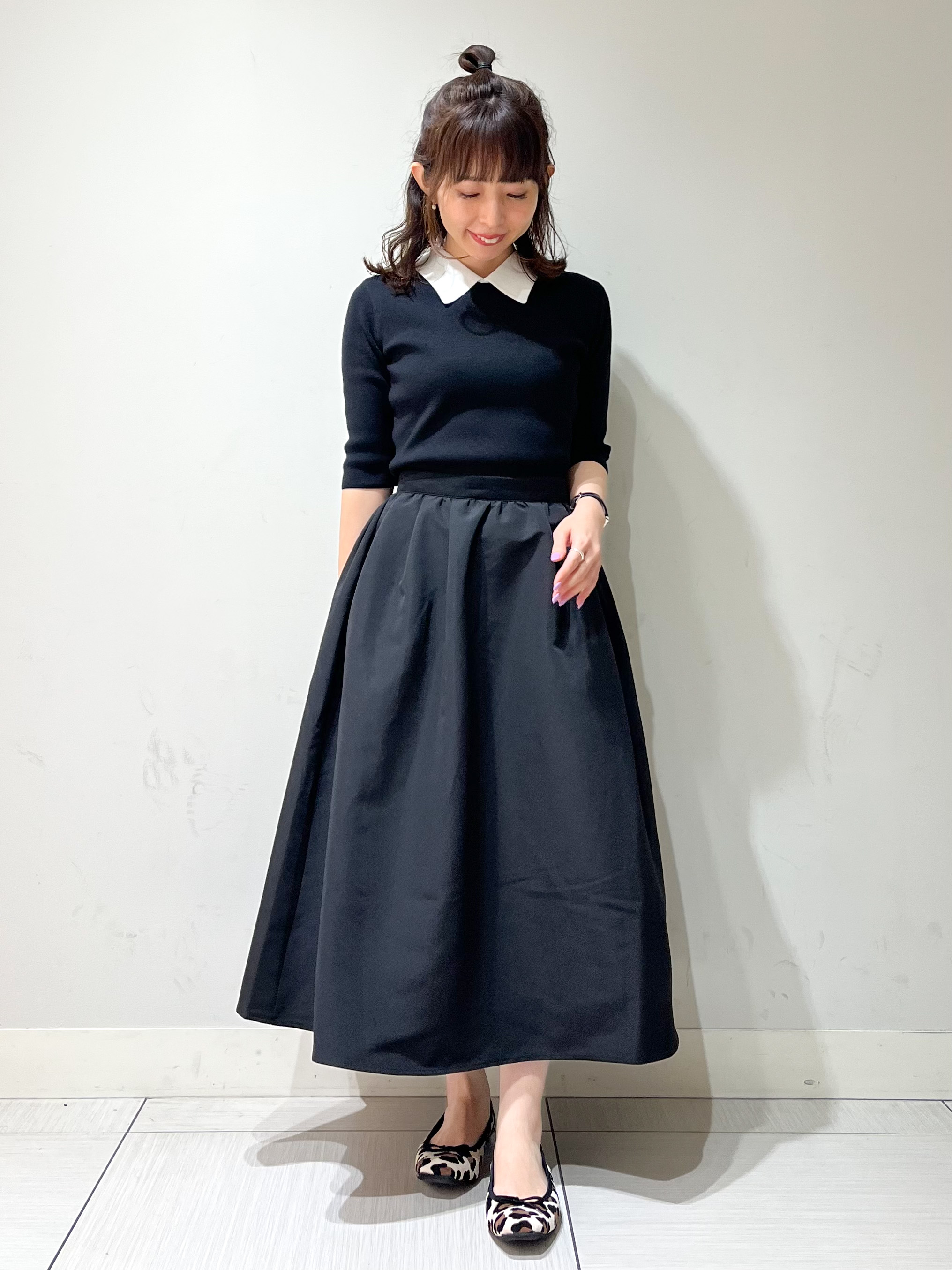 じゅんさんの「DRESSTERIOR｜リリークレストカーディガン」を使ったコーディネート