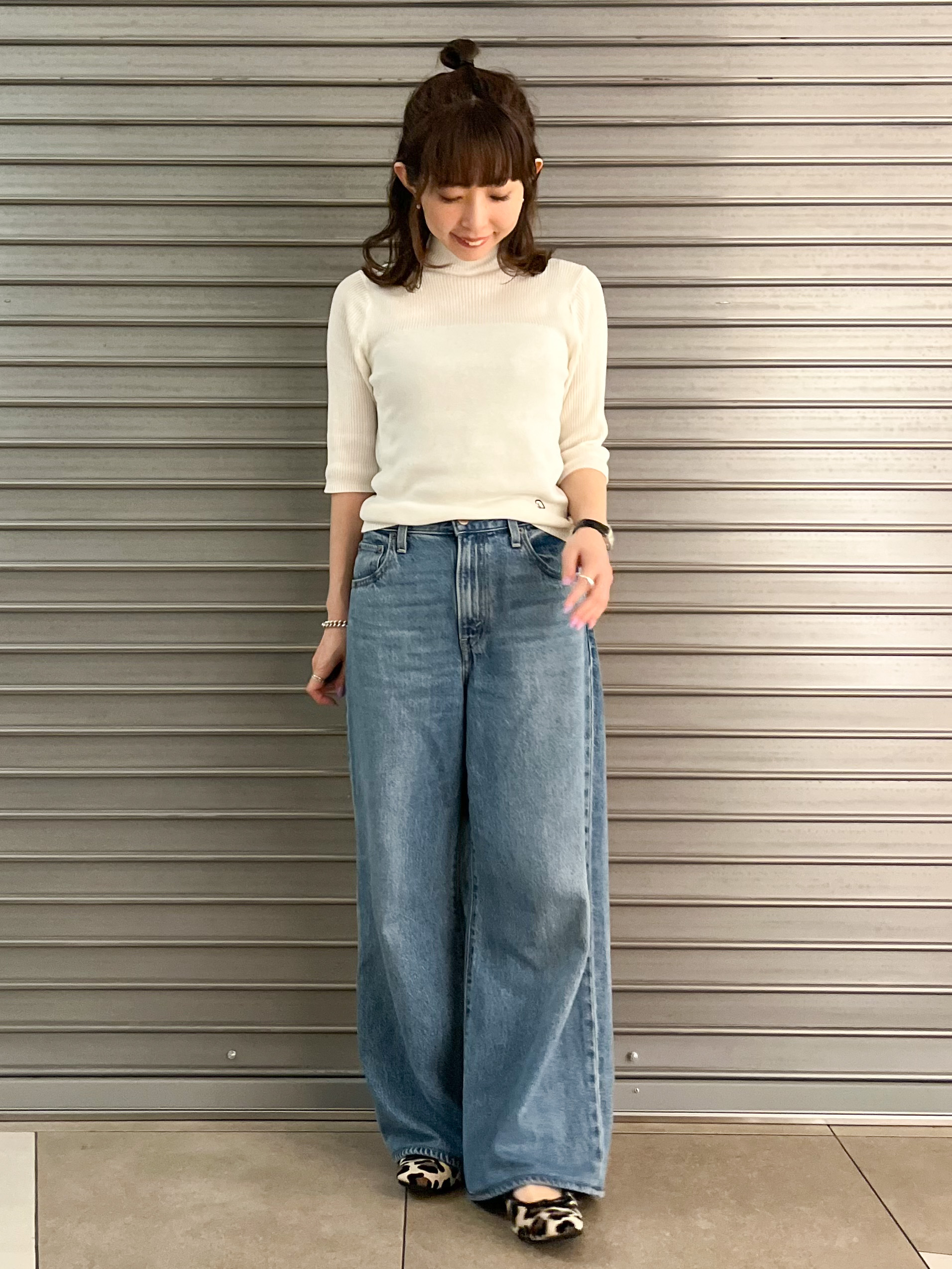 じゅんさんの「DRESSTERIOR｜【接触冷感】クールタッチカットハーフスリーブプルオーバー」を使ったコーディネート