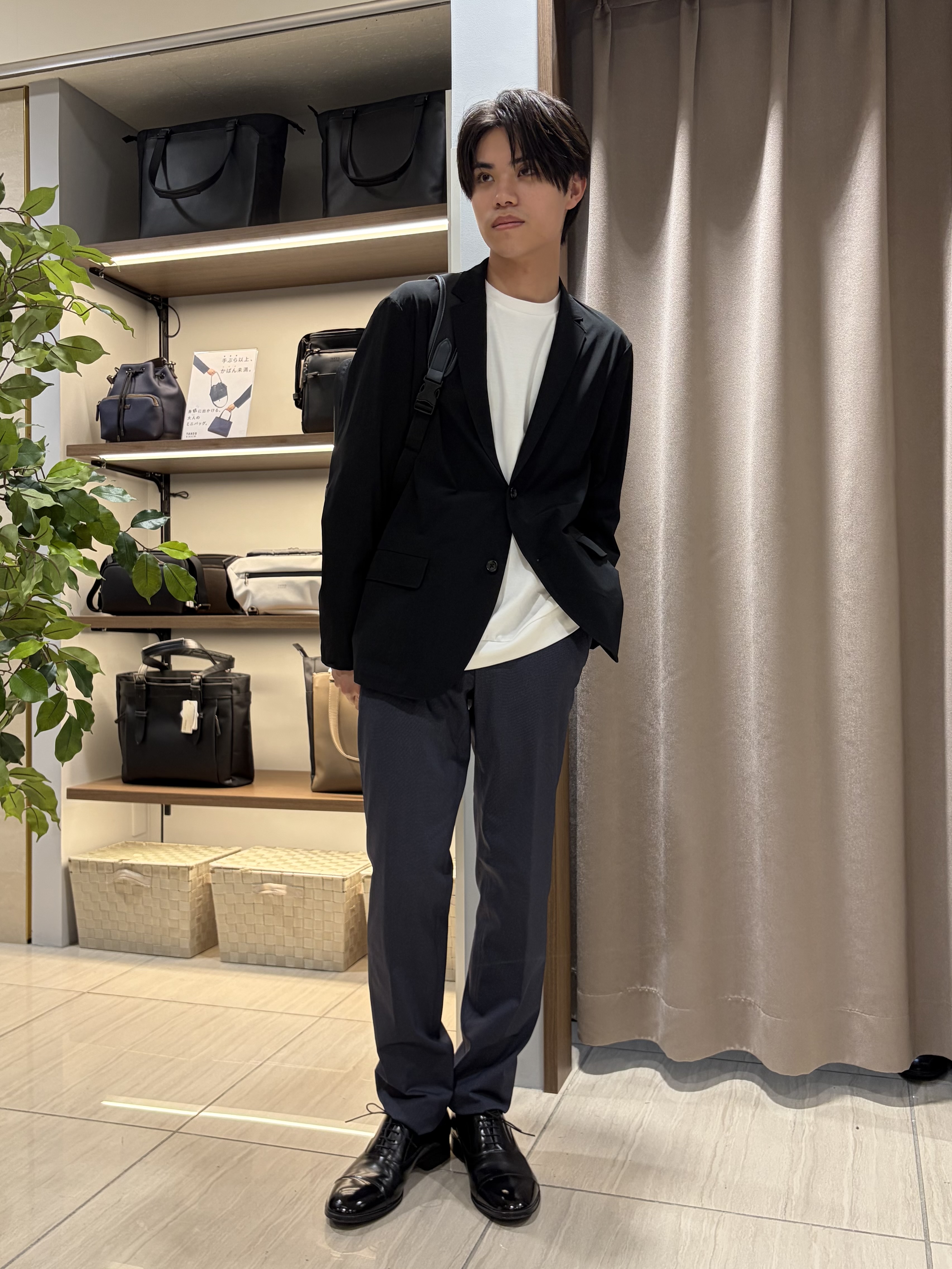 hiroさんの「TAKEO KIKUCHI｜3Dナイロン ジャケット」を使ったコーディネート