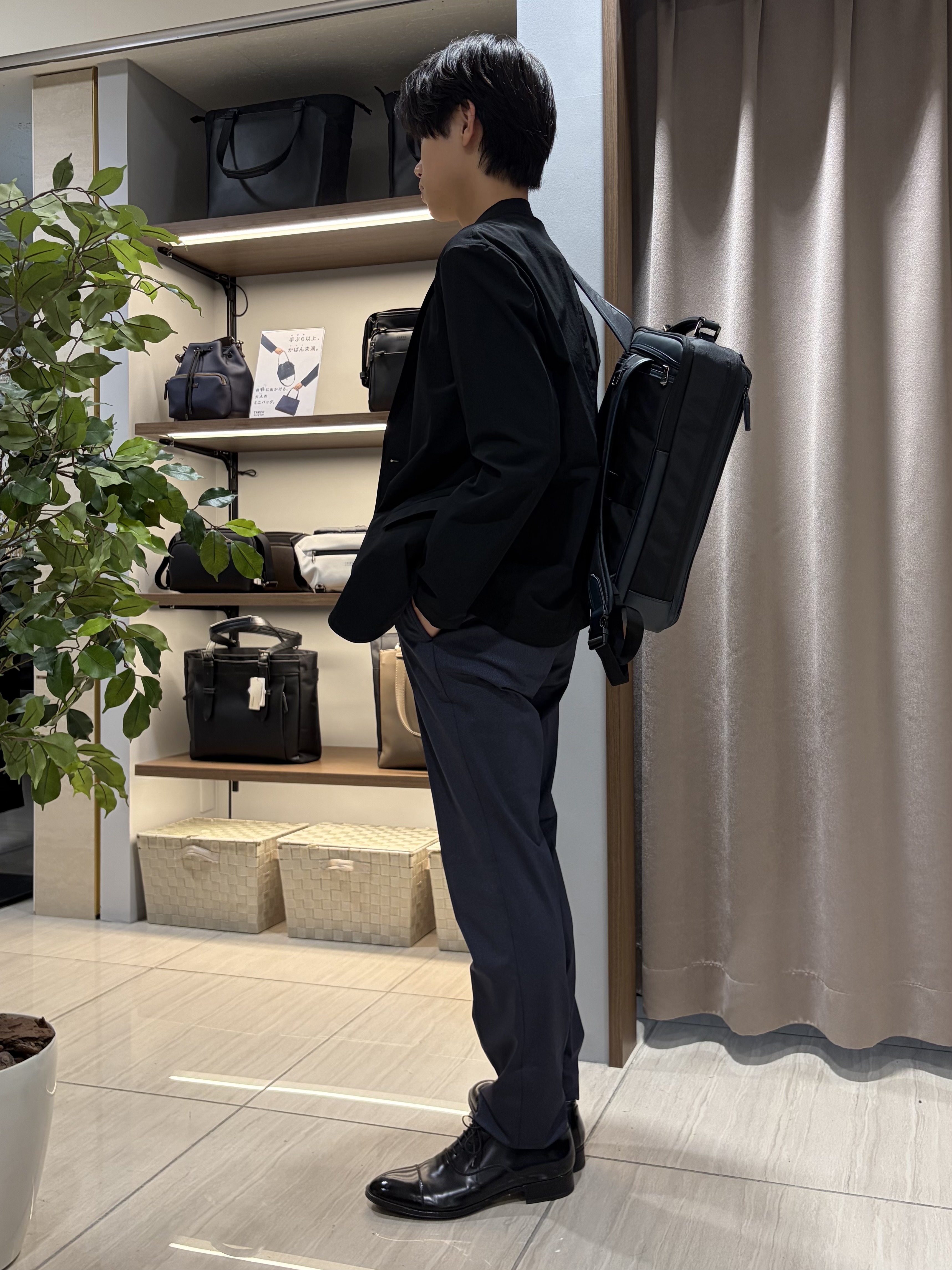 hiroさんの「TAKEO KIKUCHI｜3Dナイロン ジャケット」を使ったコーディネート
