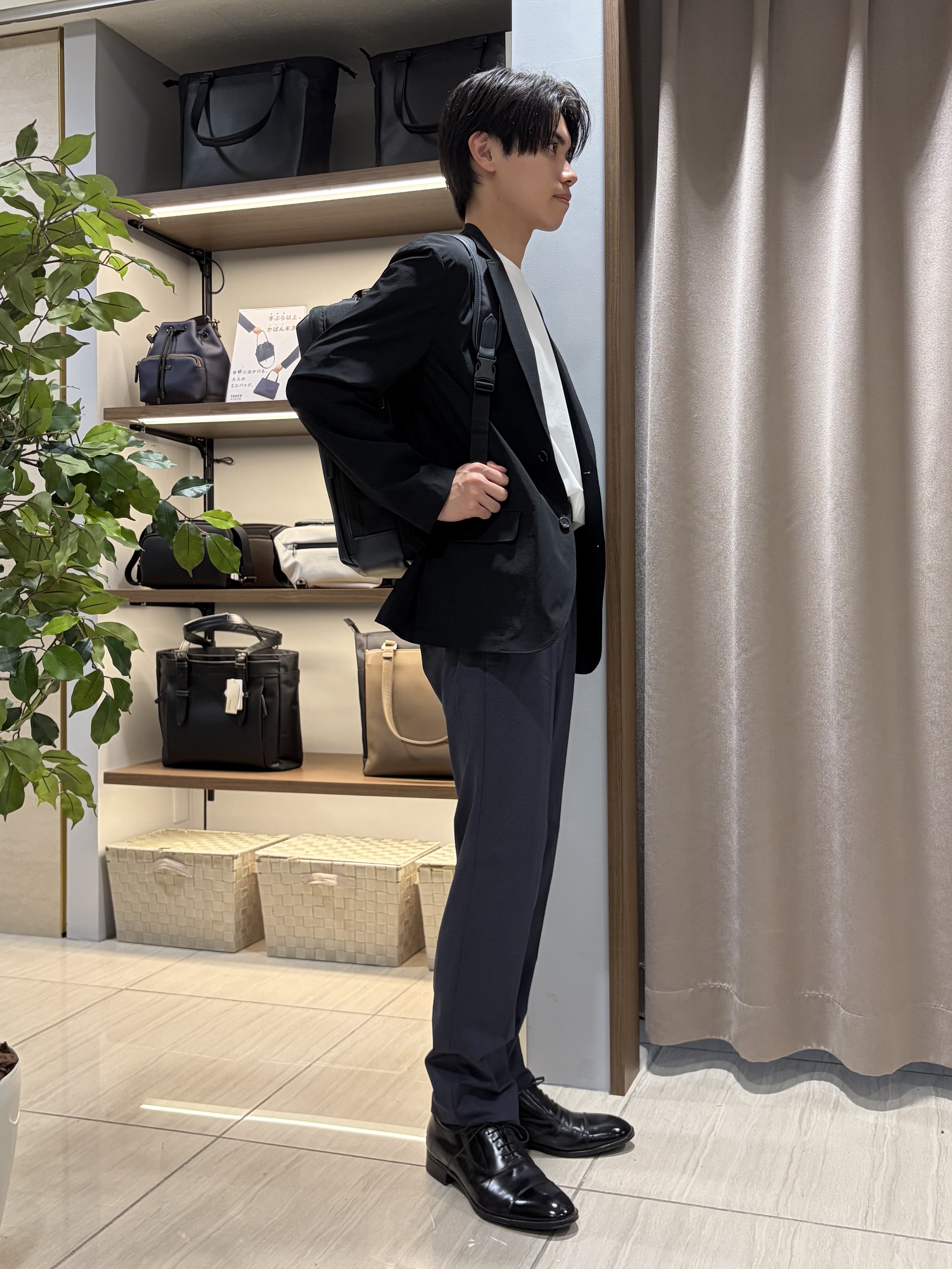 hiroさんの「TAKEO KIKUCHI｜3Dナイロン ジャケット」を使ったコーディネート