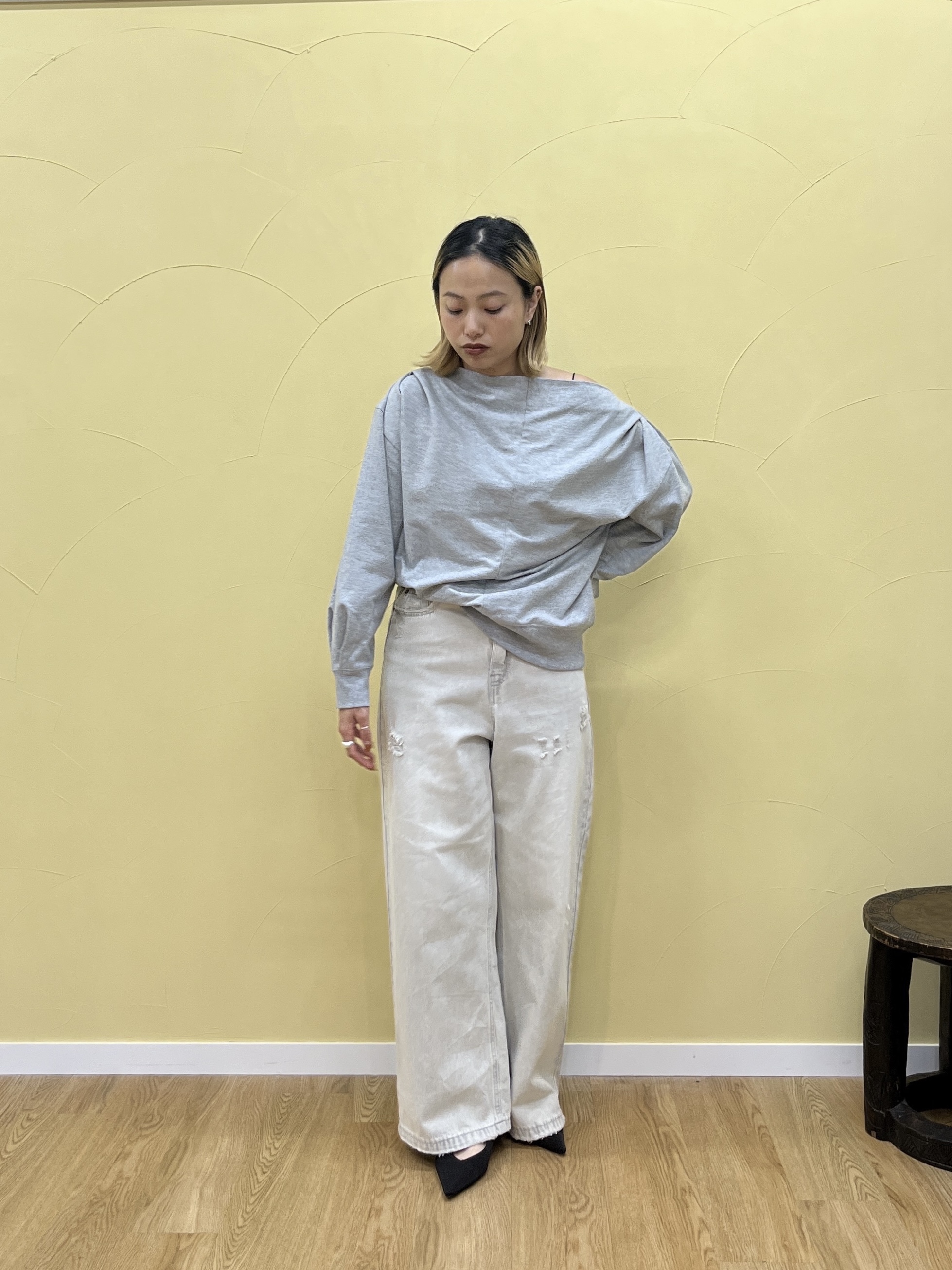 Harukaさんの「INDIVI｜裏毛オフショルカットソー」を使ったコーディネート