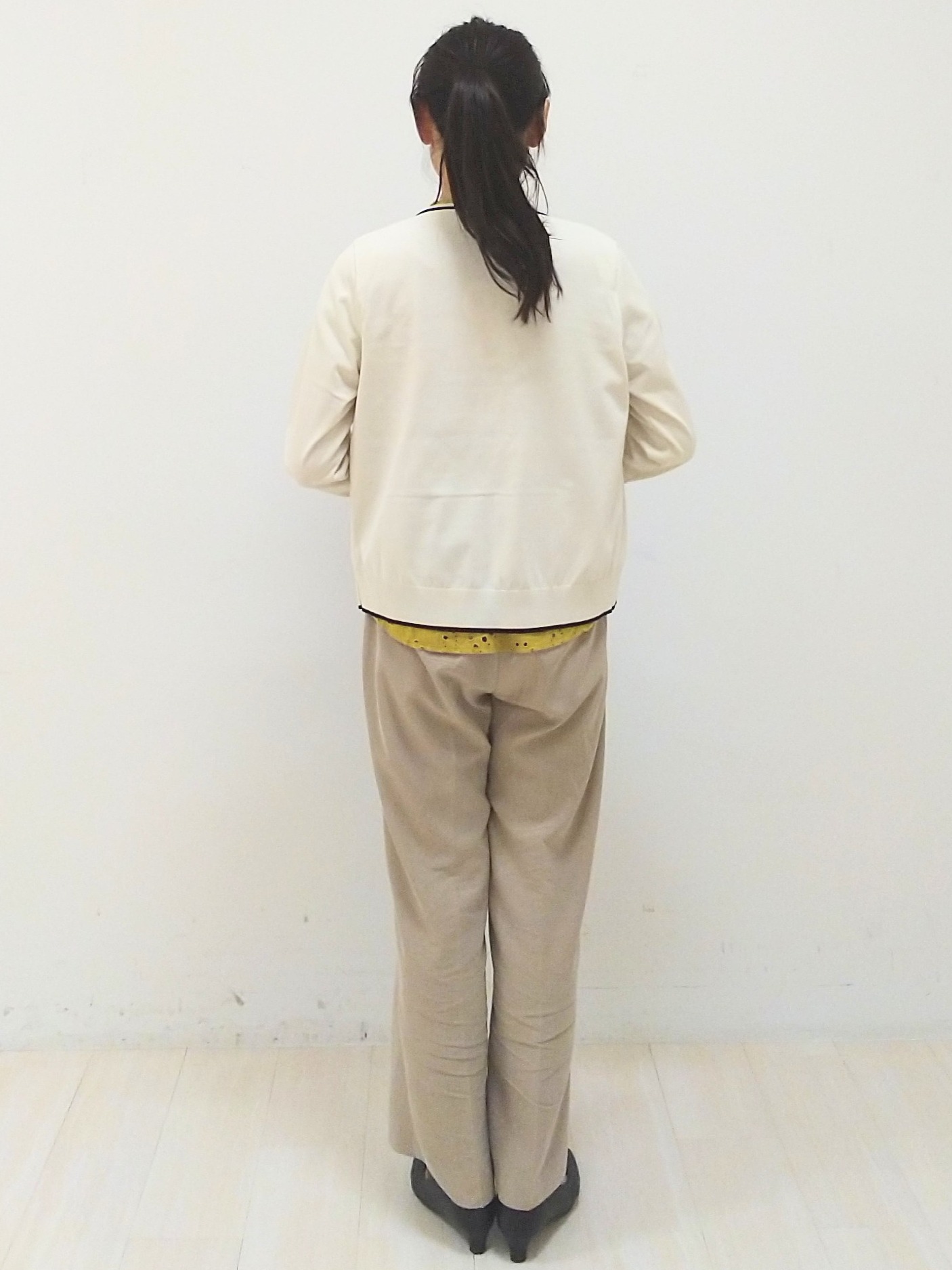 SANAさんの「Reflect｜【通勤◎】カットワーク刺繍レース シャツブラウス」を使ったコーディネート