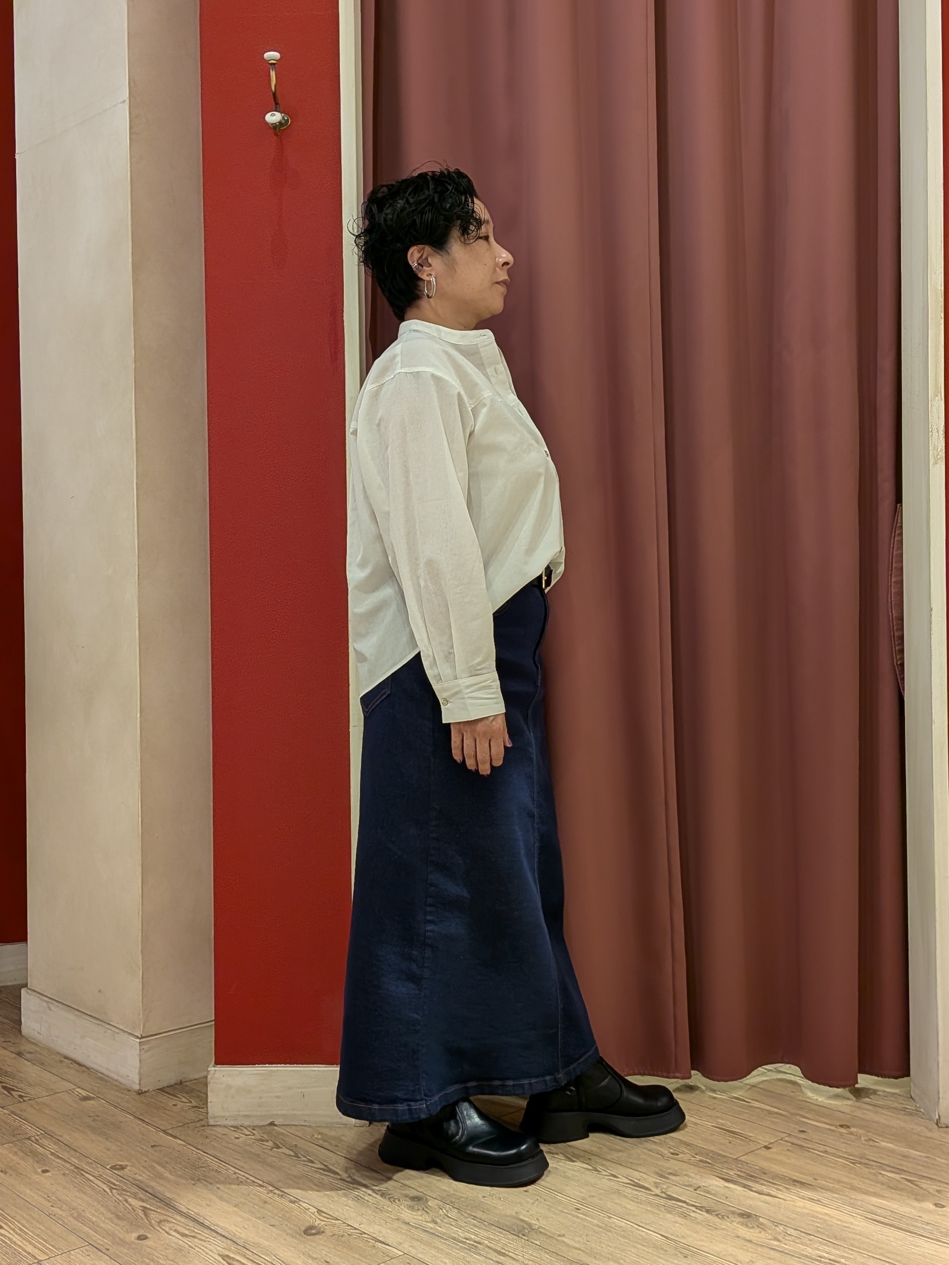 cameさんの「SHOO･LA･RUE｜【通気性〇/S-LL/洗濯機可】さらりと心地よい。ノーカラーシャツ」を使ったコーディネート