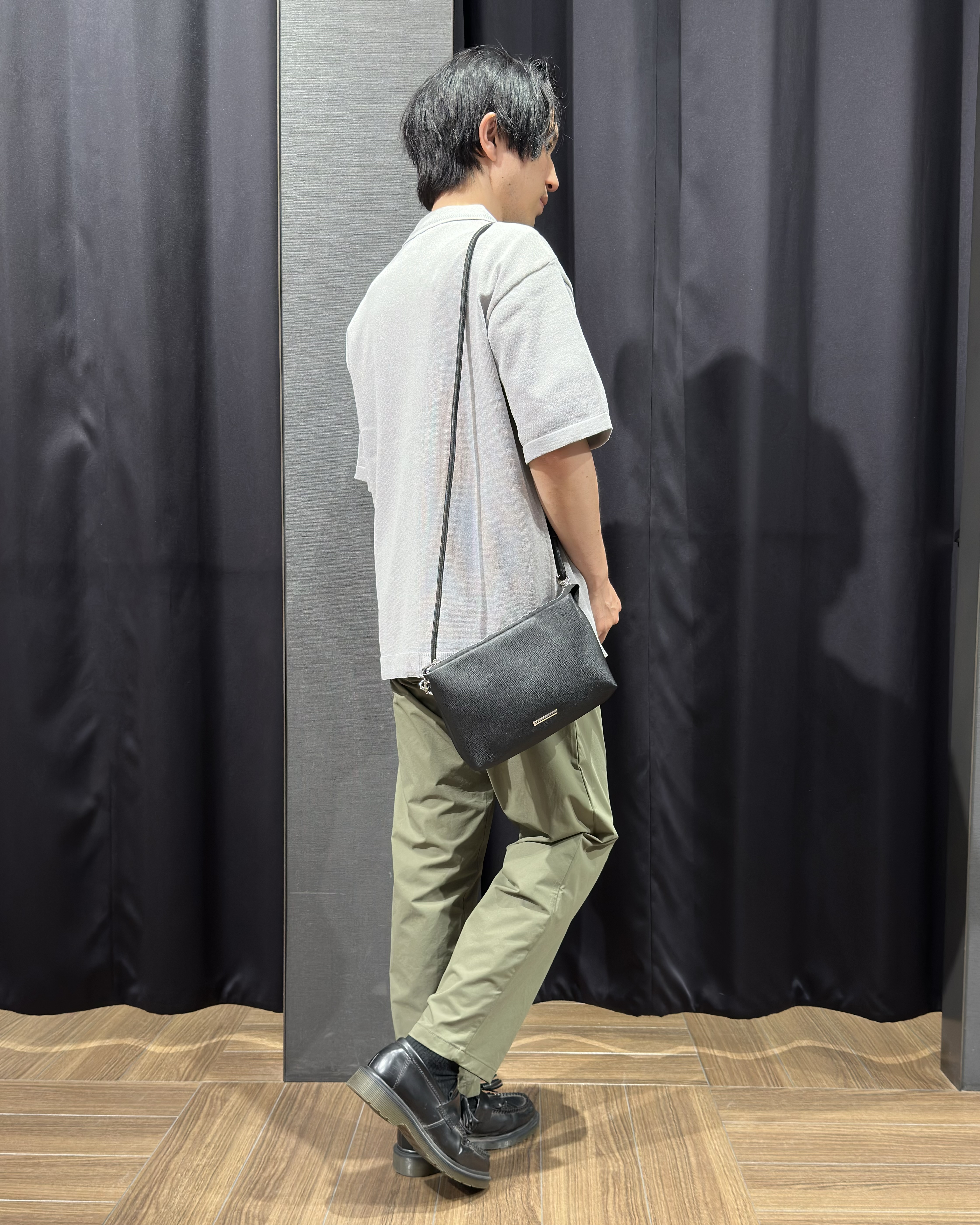 tomoyaさんの「THE SHOP TK｜【抗菌防臭／UVカット／洗濯機OK】和紙混 半袖ニットシャツ」を使ったコーディネート