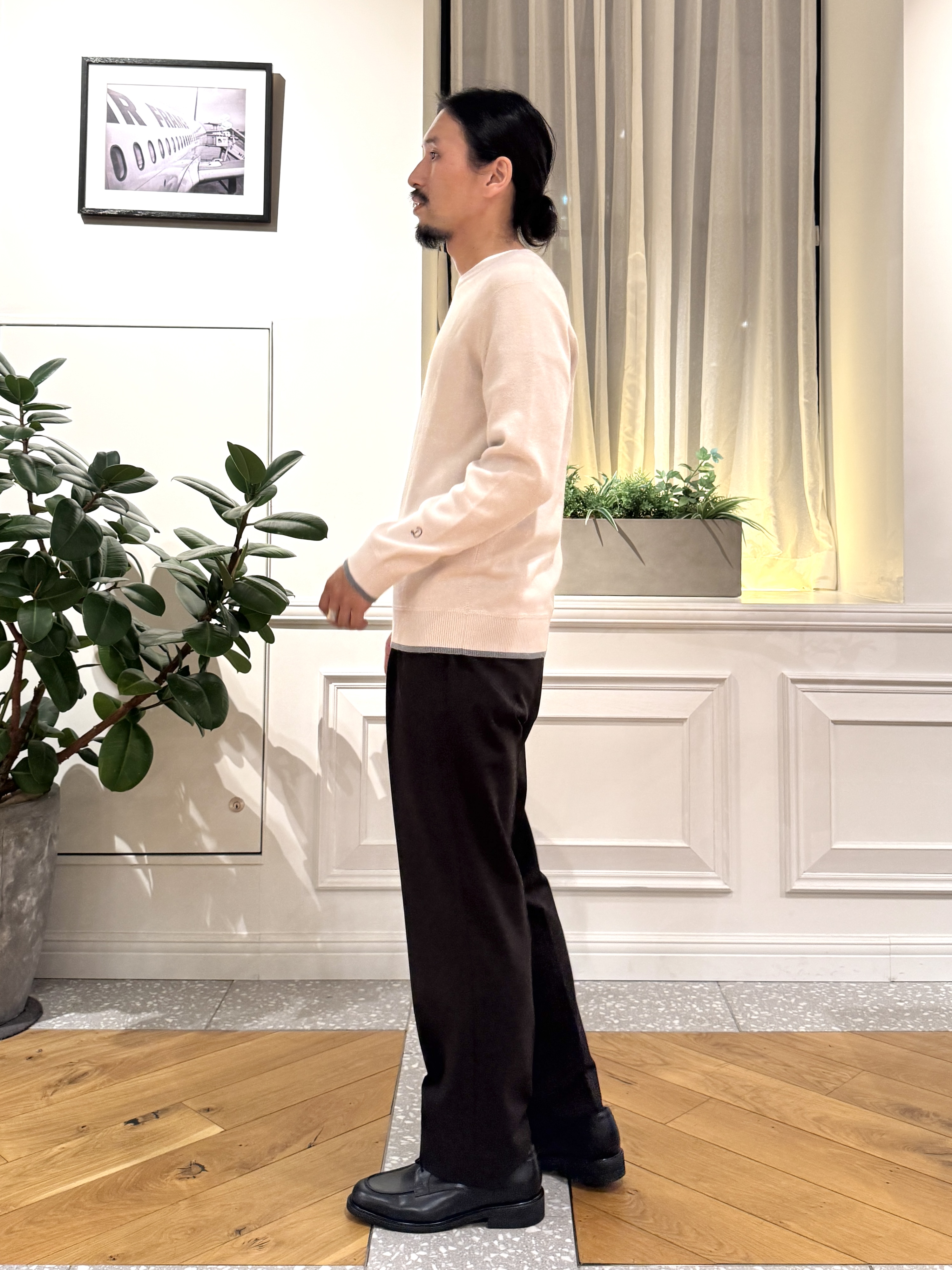 kawarataniさんの「DRESSTERIOR｜【6色展開/洗濯機可】コットンカシミヤ スムースニット」を使ったコーディネート