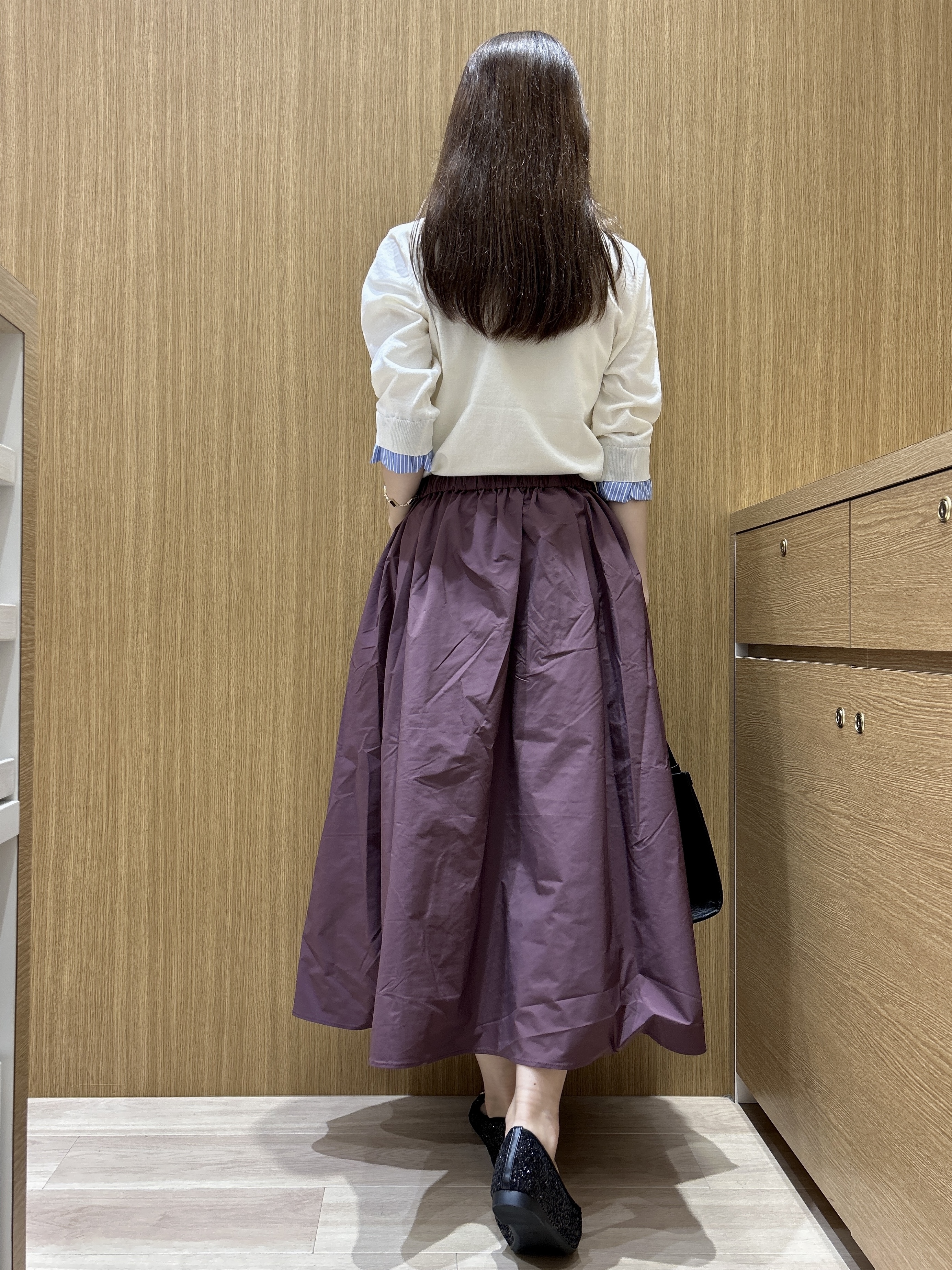 maiさんの「OPAQUE.CLIP｜【UVケア／遮熱性】フリルドッキングニット《洗濯機OK》」を使ったコーディネート