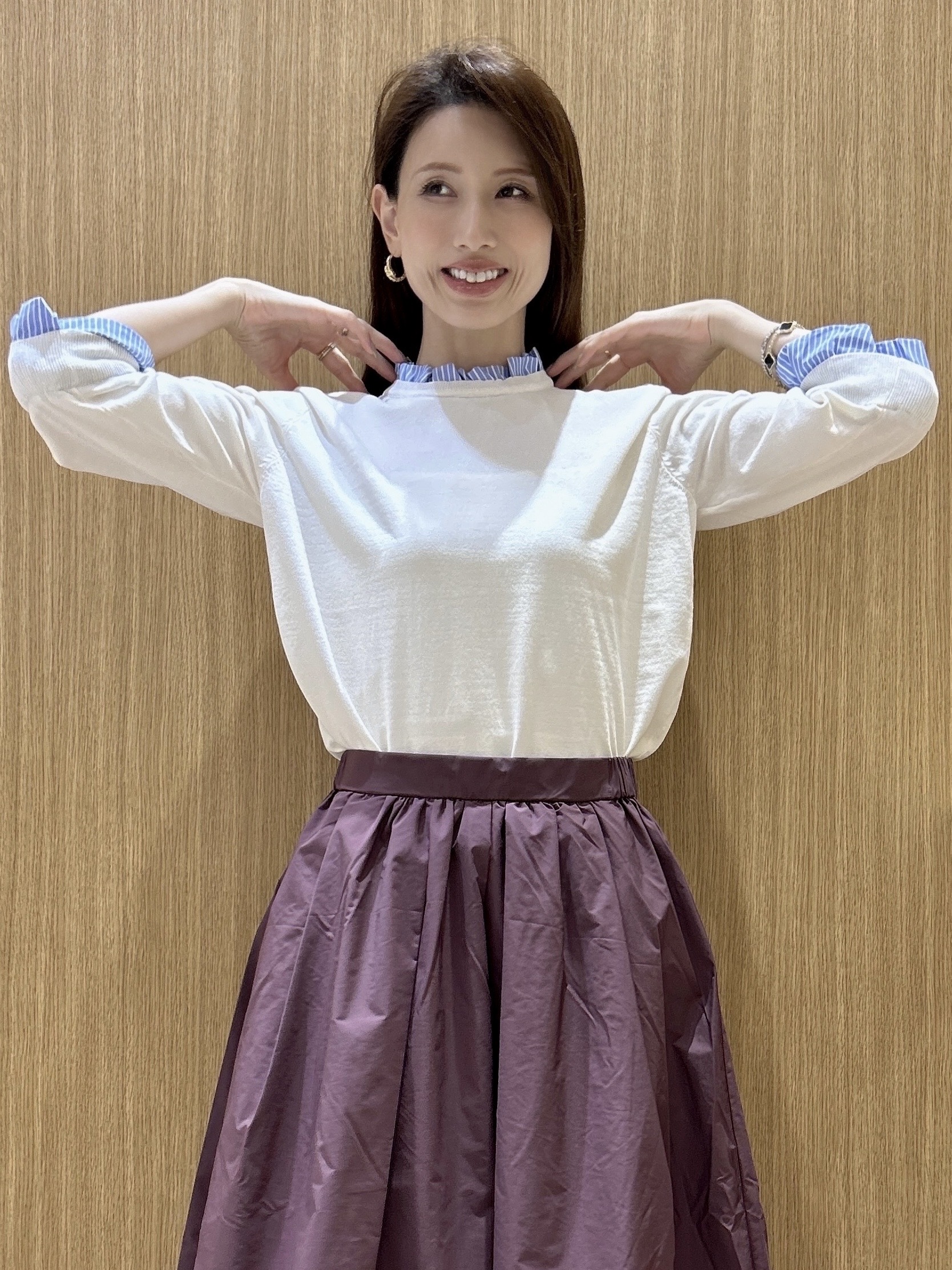 maiさんの「OPAQUE.CLIP｜【UVケア／遮熱性】フリルドッキングニット《洗濯機OK》」を使ったコーディネート