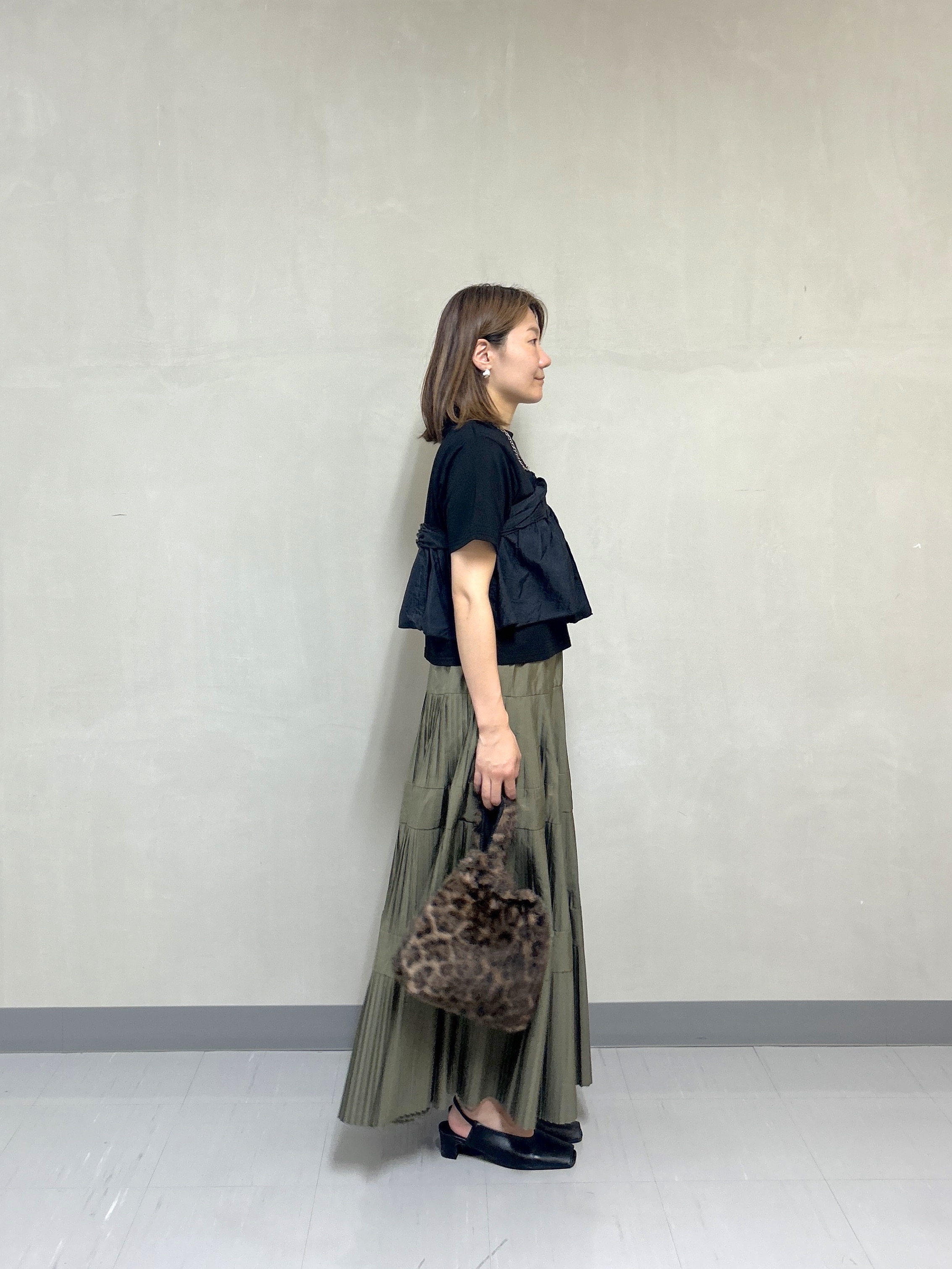 takaさんの「INDIVI｜ツイストドッキングTシャツ」を使ったコーディネート