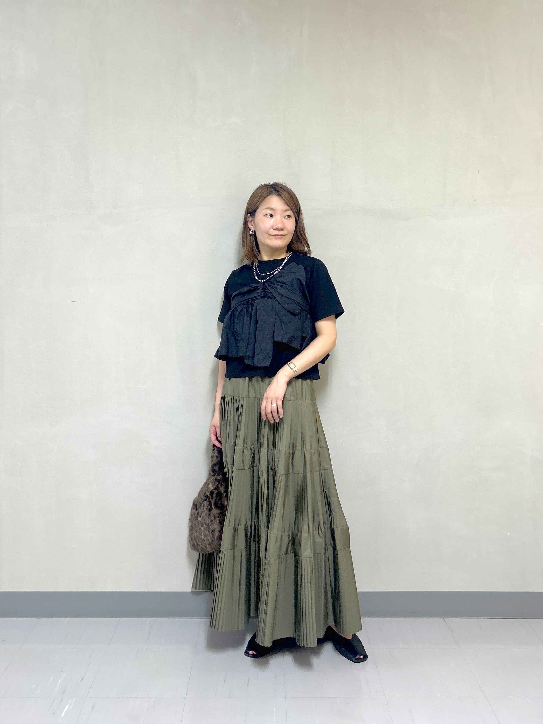 takaさんの「INDIVI｜ツイストドッキングTシャツ」を使ったコーディネート
