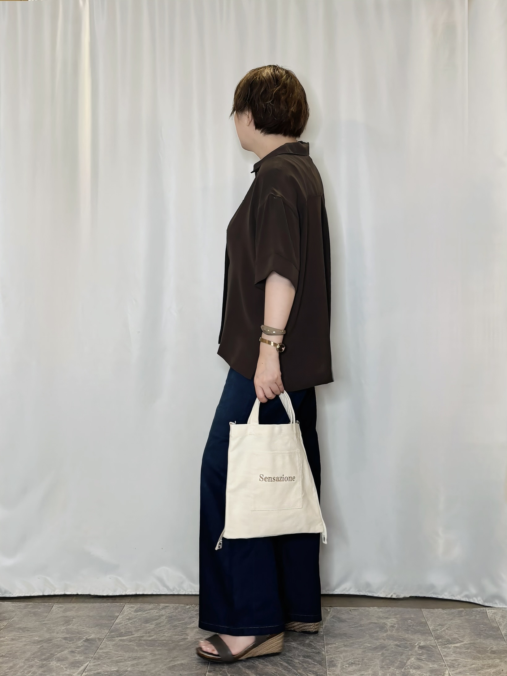 たみさんの「SHOO･LA･RUE｜【通気性〇/ひんやり/S-LL】洗濯後しわになりにくい とろみストライプシャツ」を使ったコーディネート