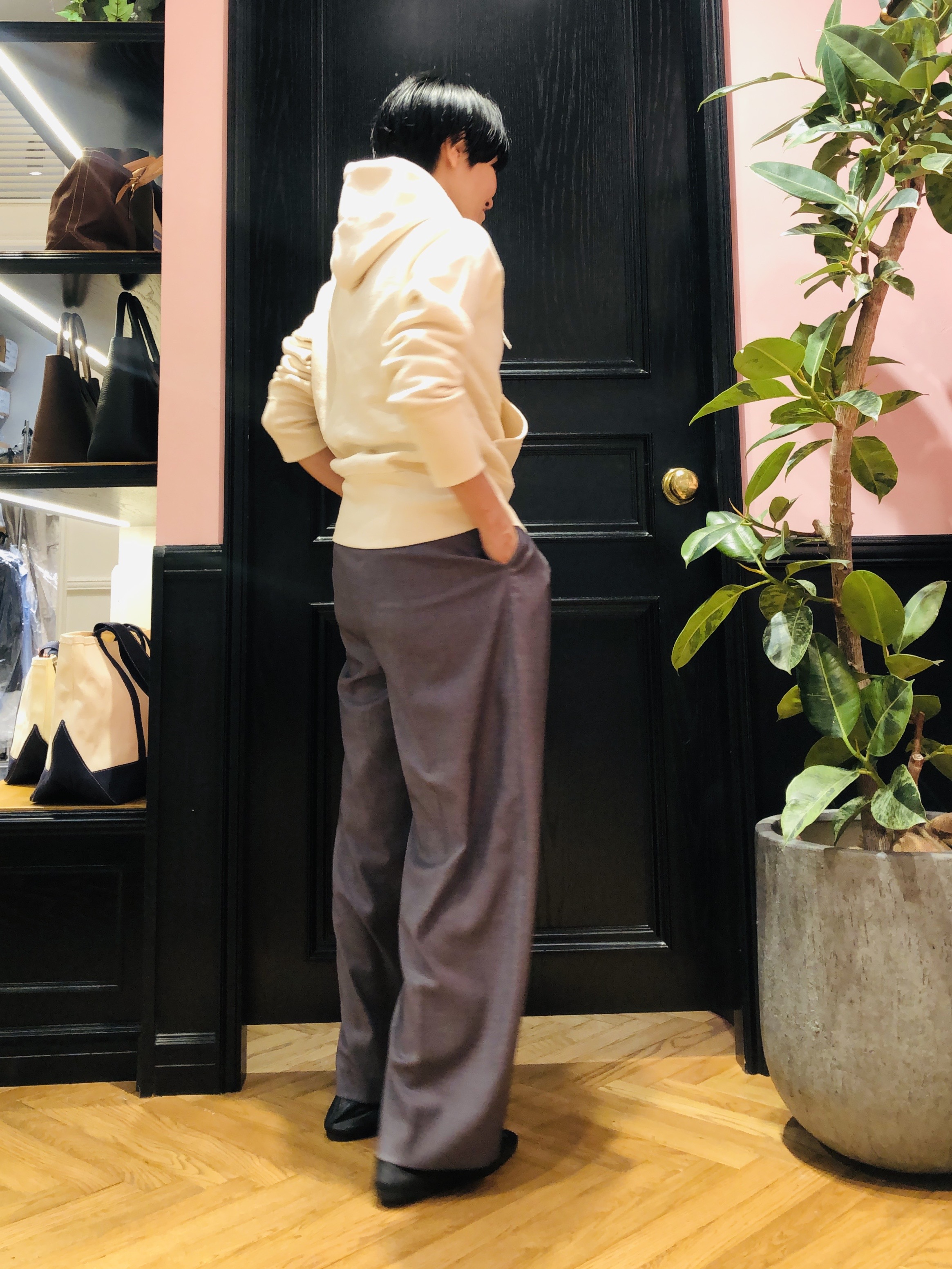 OGATAさんの「DRESSTERIOR｜デキシー吊裏毛ジップアップパーカ」を使ったコーディネート