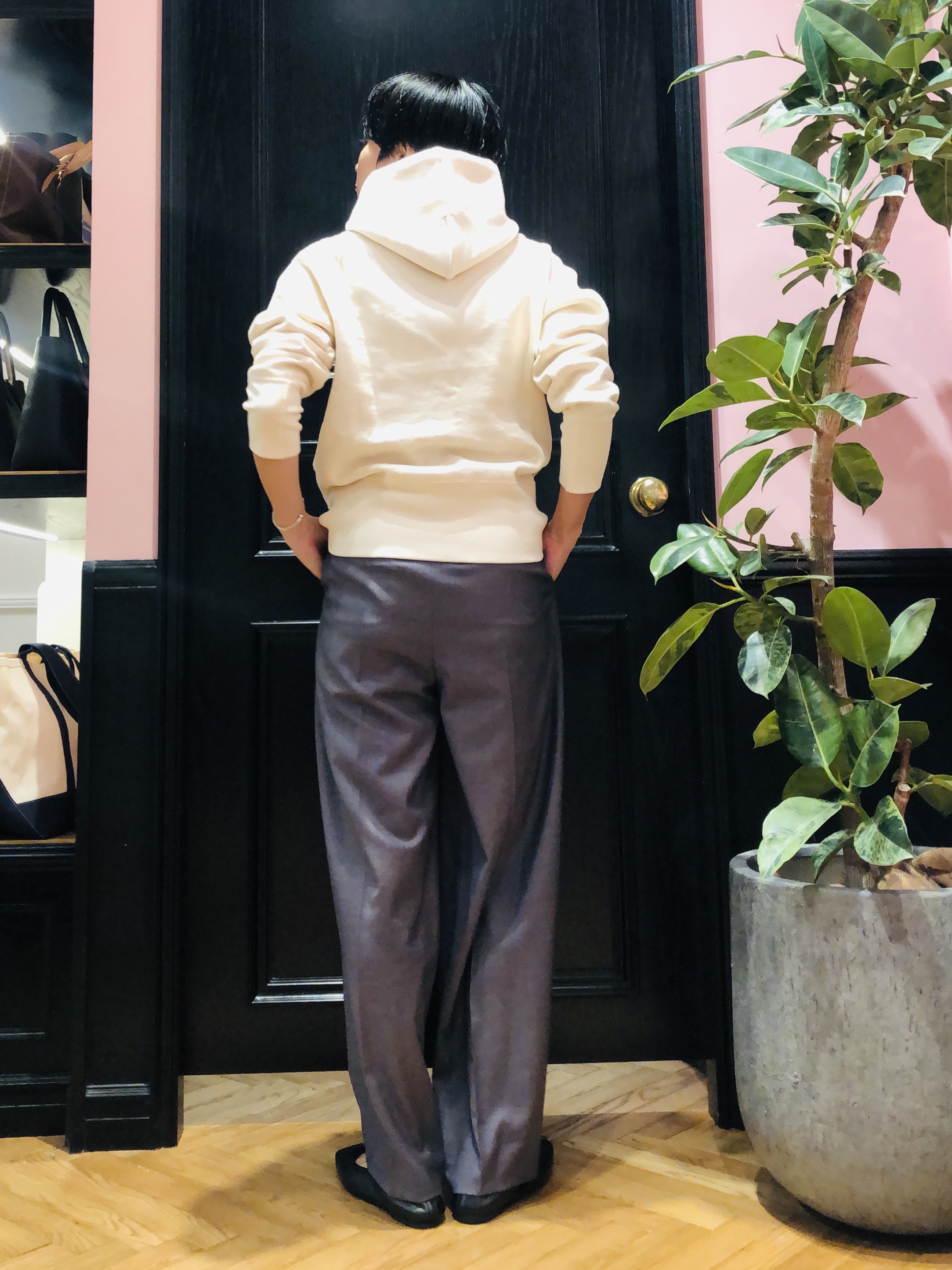 OGATAさんの「DRESSTERIOR｜デキシー吊裏毛ジップアップパーカ」を使ったコーディネート