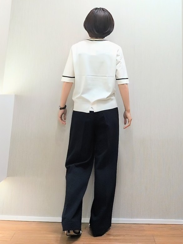 ミズタさんの「UNTITLED｜【アンサンブル可/きれいめ/通勤】コンパクト5分袖ニット」を使ったコーディネート