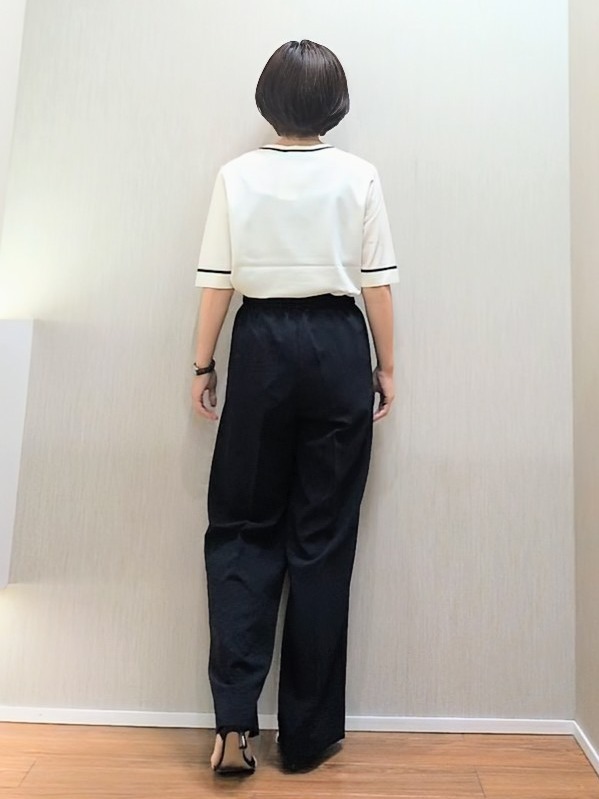 ミズタさんの「UNTITLED｜【アンサンブル可/きれいめ/通勤】コンパクト5分袖ニット」を使ったコーディネート
