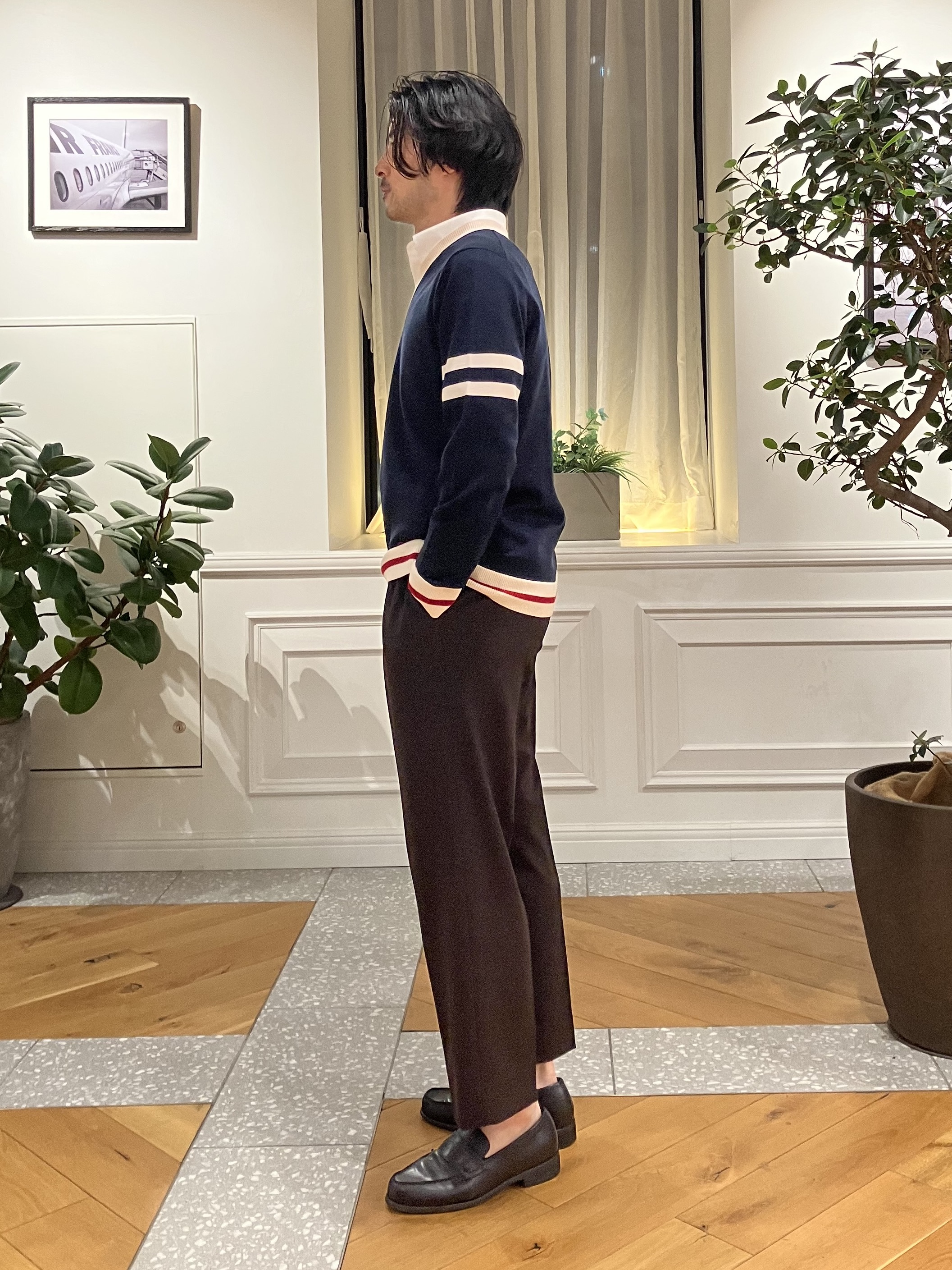 junyaさんの「DRESSTERIOR｜【ウォッシャブル】ファインメリノVネックニット」を使ったコーディネート