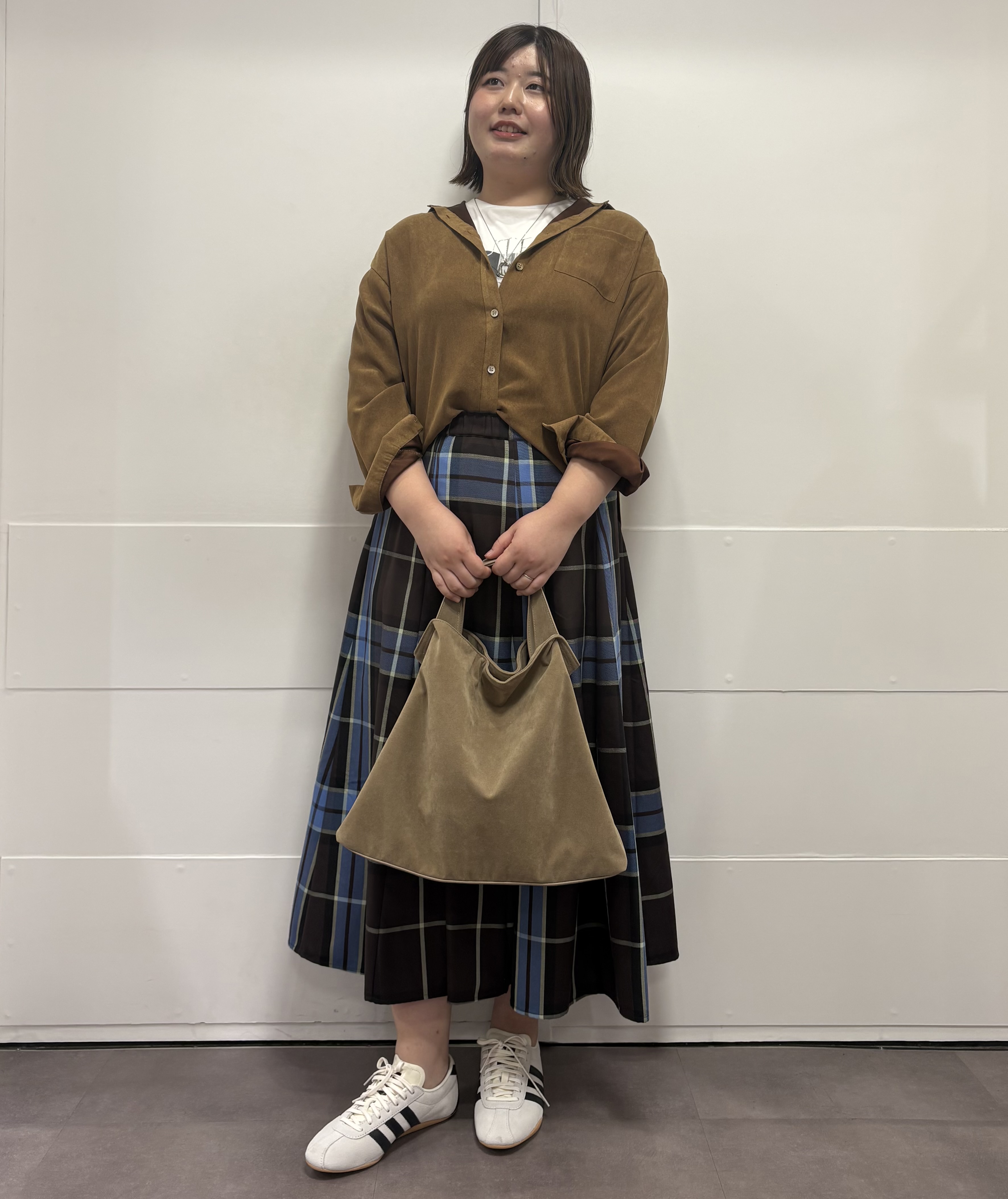 MIさんの「UNTITLED｜フォトグラフィックロンT」を使ったコーディネート