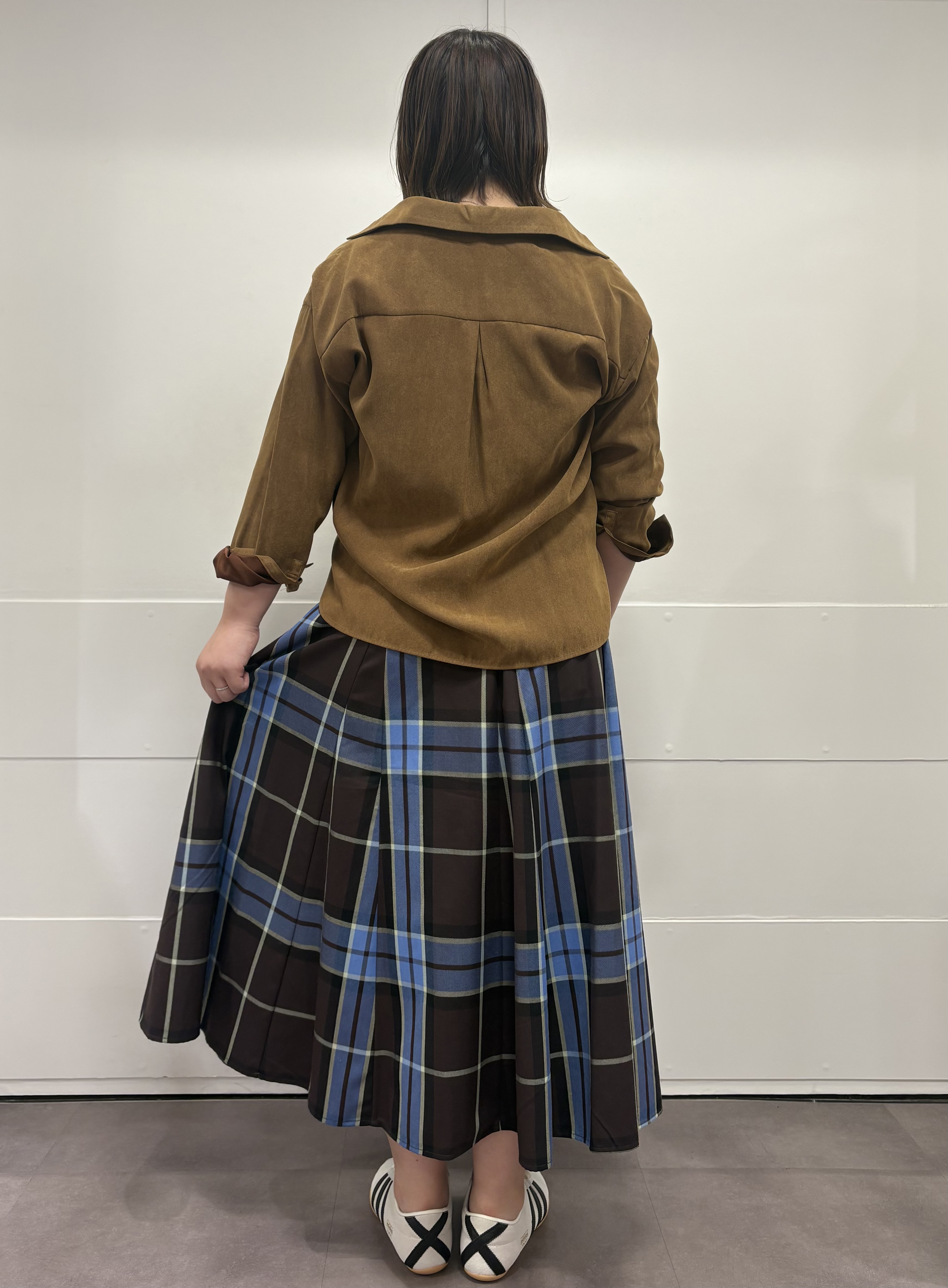 MIさんの「UNTITLED｜フォトグラフィックロンT」を使ったコーディネート