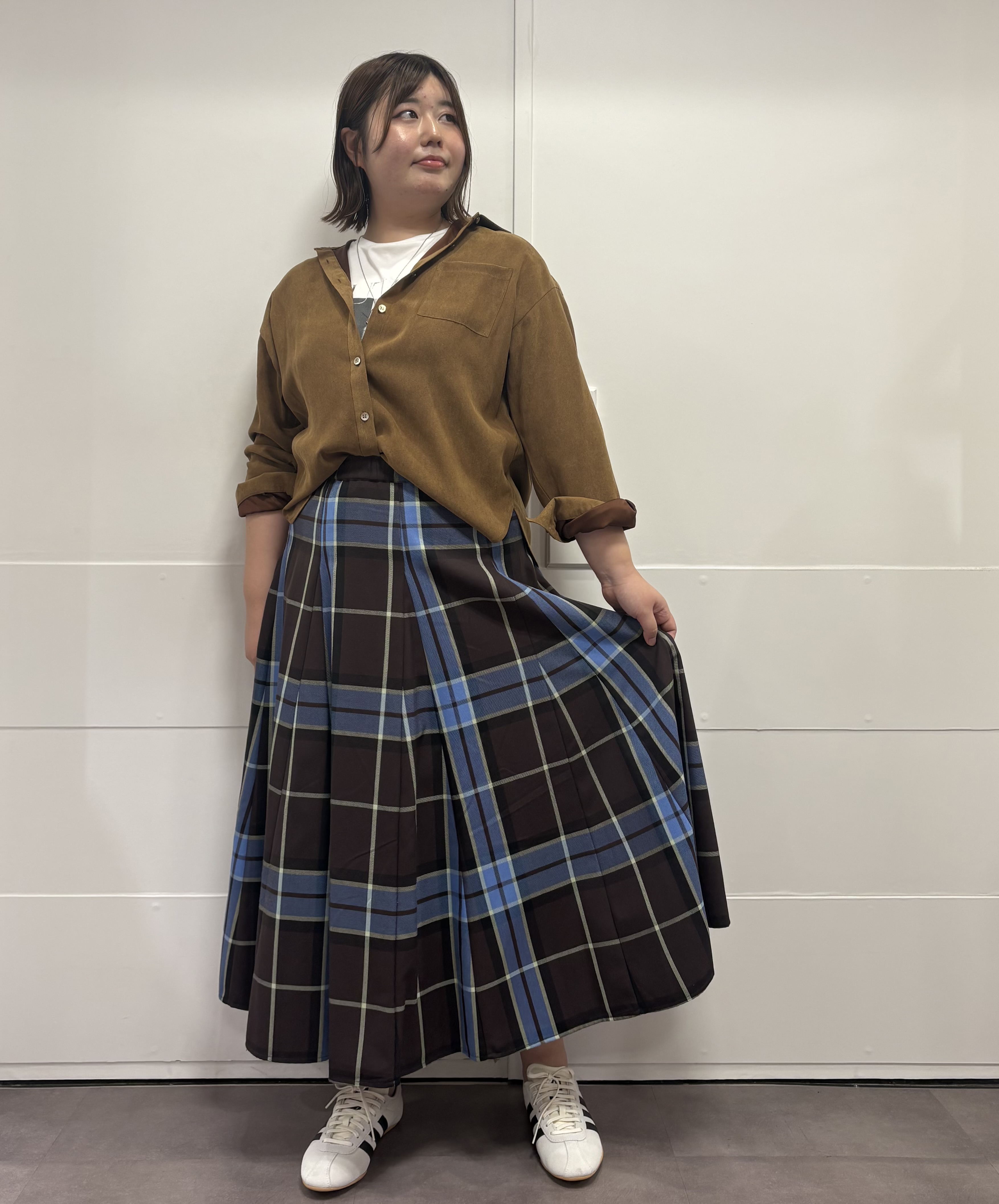 MIさんの「UNTITLED｜フォトグラフィックロンT」を使ったコーディネート
