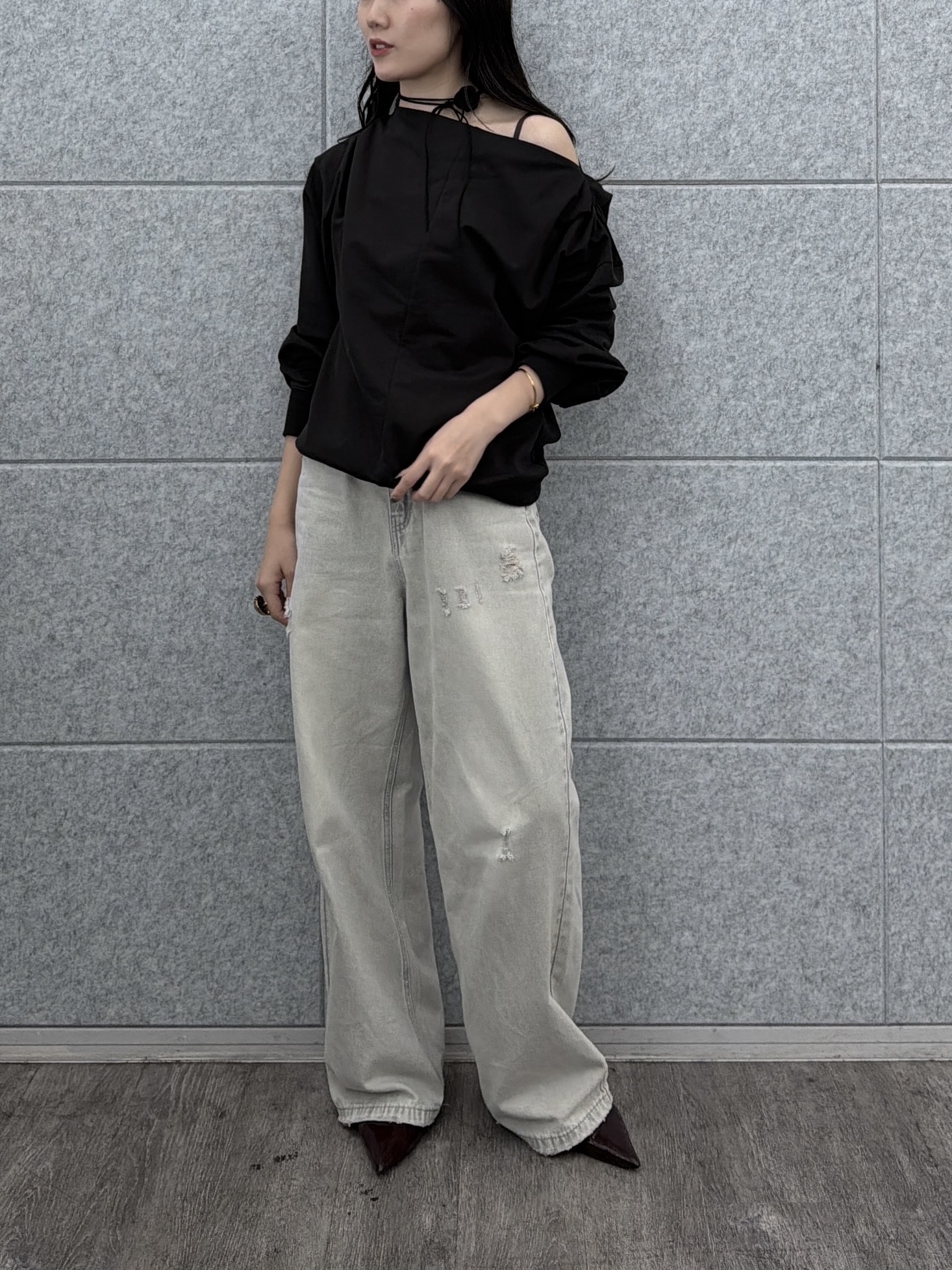rinaさんの「INDIVI｜裏毛オフショルカットソー」を使ったコーディネート