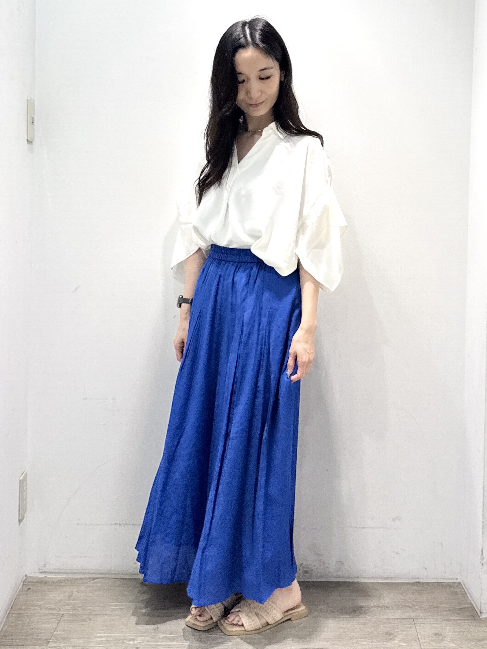 yuicciさんの「OPAQUE.CLIP｜【UV／接触冷感／吸水速乾／】タックスリーブスキッパーブラウス《洗濯機OK》」を使ったコーディネート