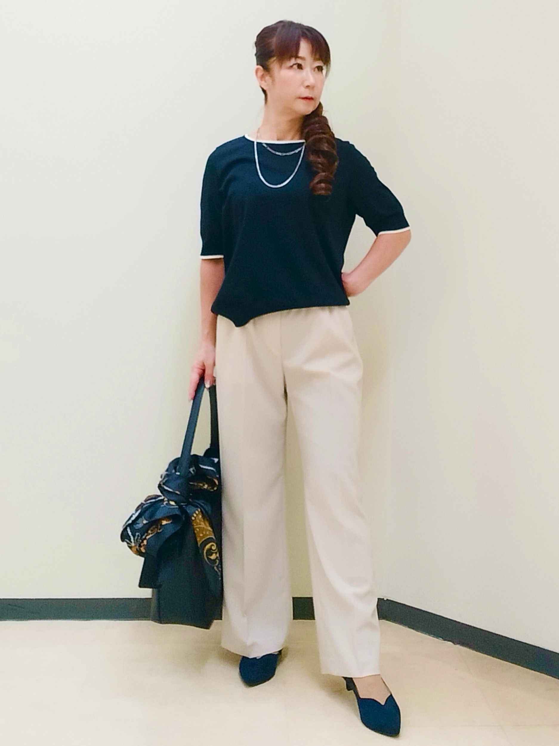 花さんの「Reflect｜【UVカット／アンサンブル／手洗い可】バイカラーニットプルオーバー」を使ったコーディネート