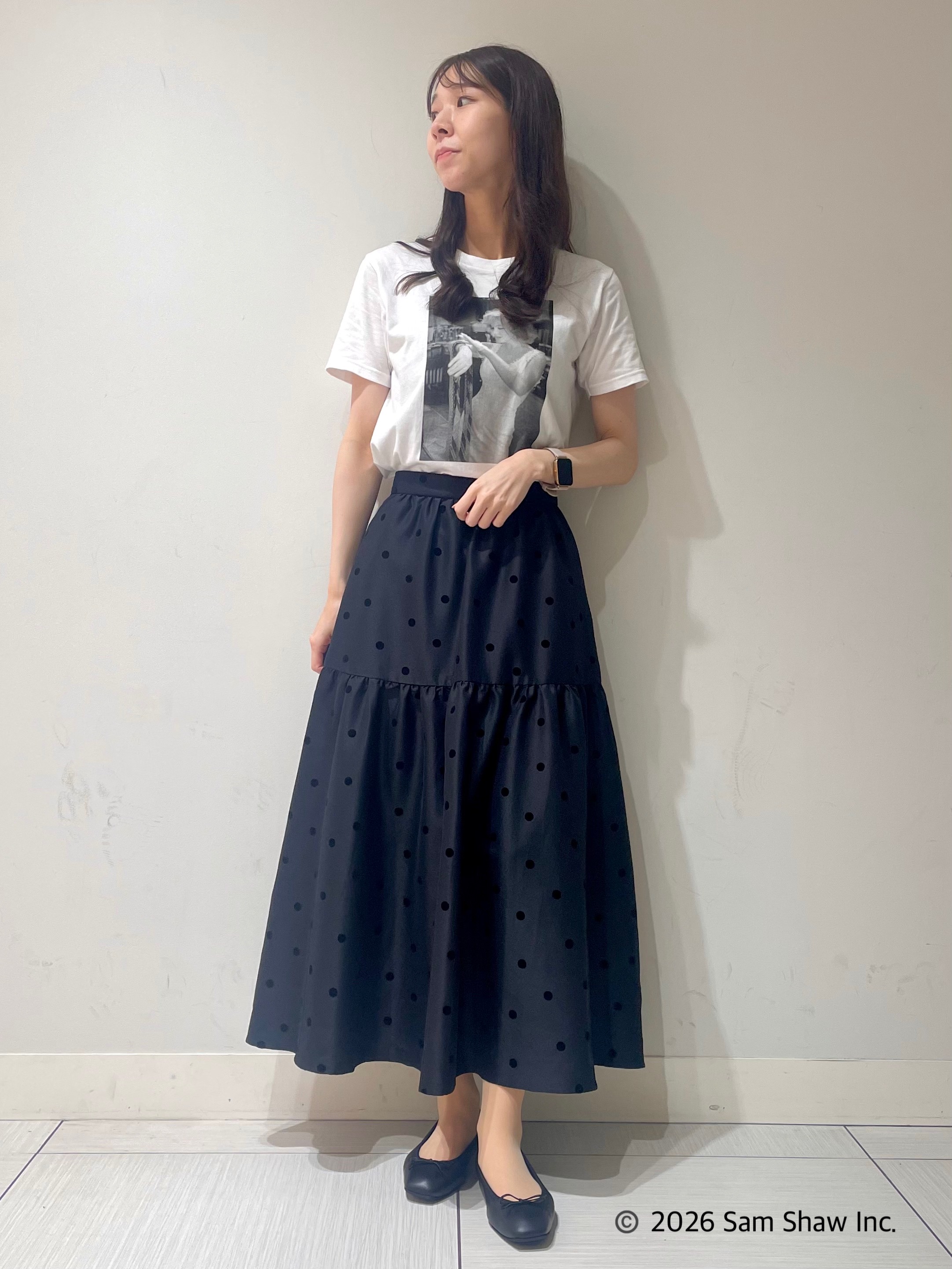 ことさんの「DRESSTERIOR｜【別注】マリリンモンロー/モノトーンプリントTシャツ」を使ったコーディネート