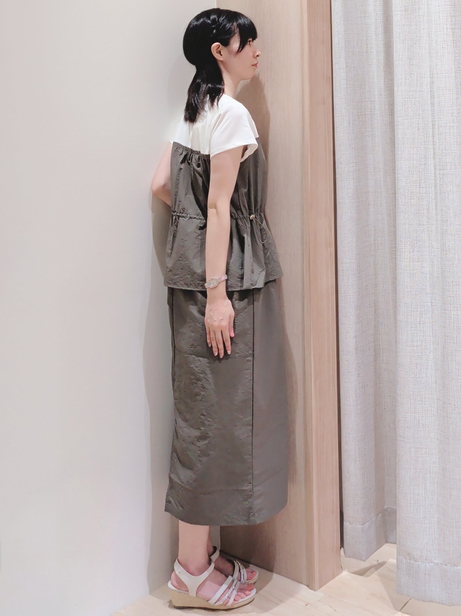 Yuiさんの「grove｜【低身長さんも選べる着丈・洗濯機◎】1枚で旬顔！Tシャツドッキングドロストワンピース」を使ったコーディネート