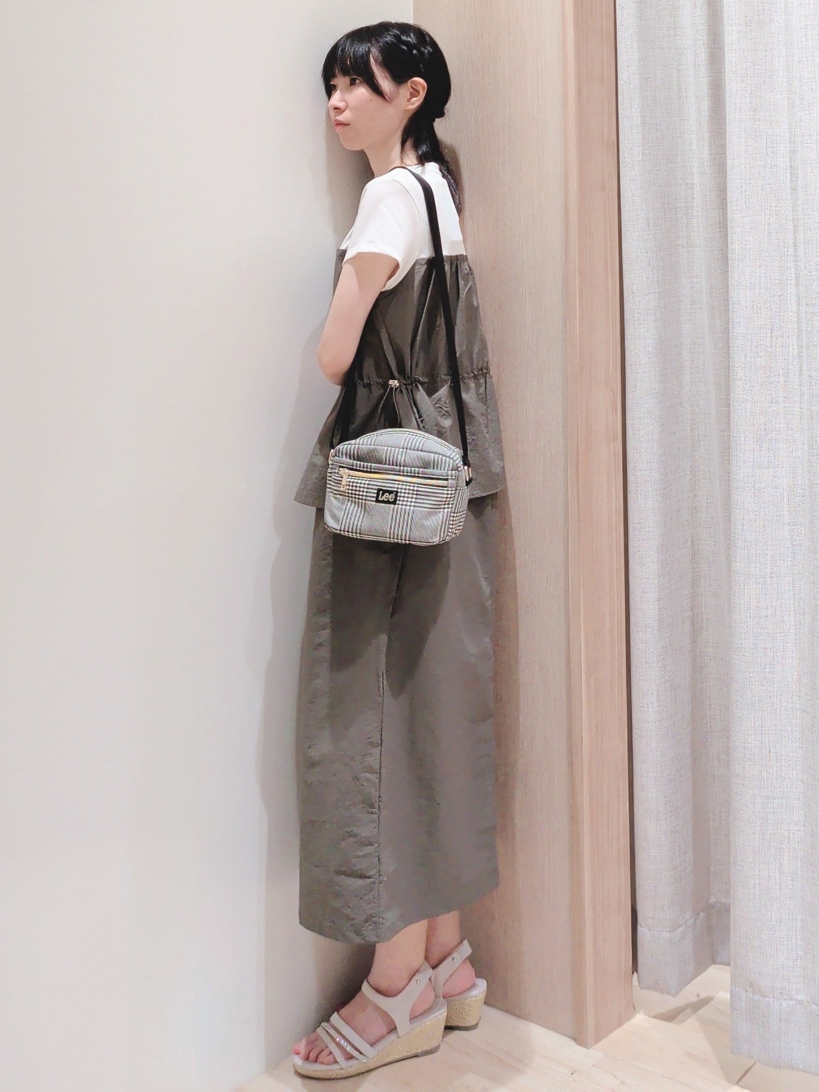 Yuiさんの「grove｜【低身長さんも選べる着丈・洗濯機◎】1枚で旬顔！Tシャツドッキングドロストワンピース」を使ったコーディネート