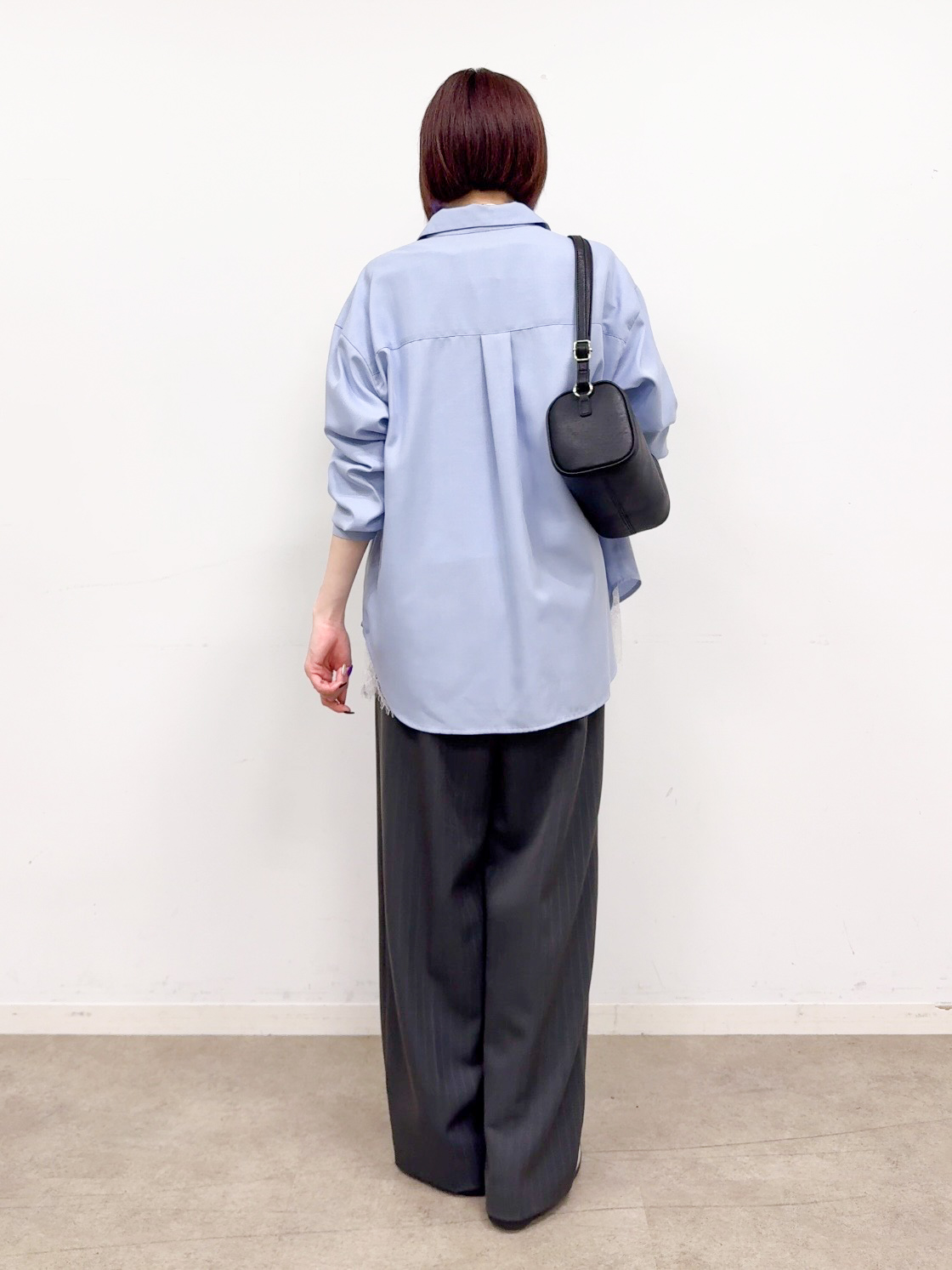 𝐜𝐡𝐢𝐤𝐚さんの「SHOO･LA･RUE｜【洗濯機可/S-LL】着こなし広がる レイヤードアソートTシャツ」を使ったコーディネート